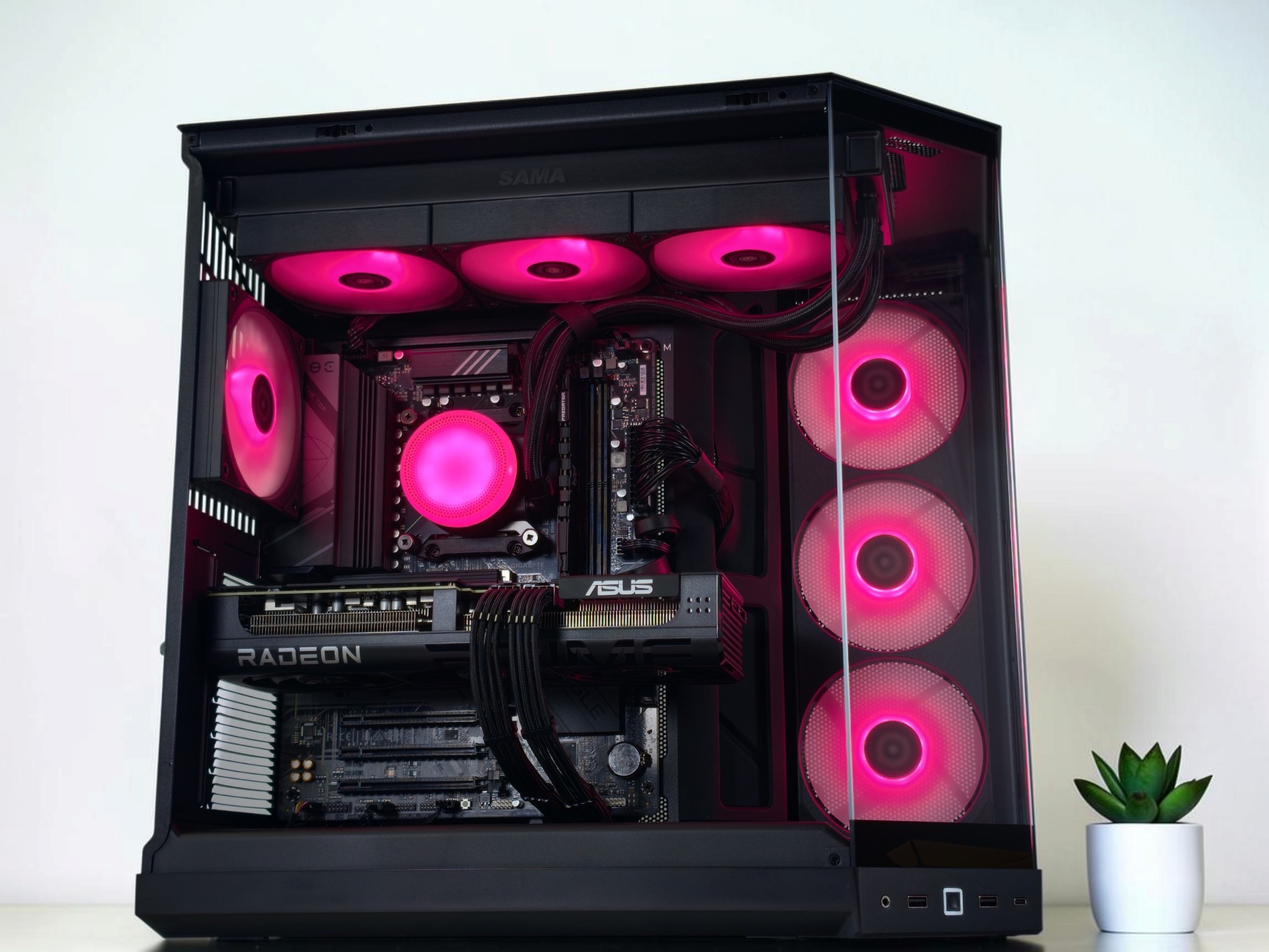 🪐🟠Titan🌌 AMD RX 9070 GRE 🌌AMD Ryzen 7 8700F🌌16GB DDR5🌌1TB NVME