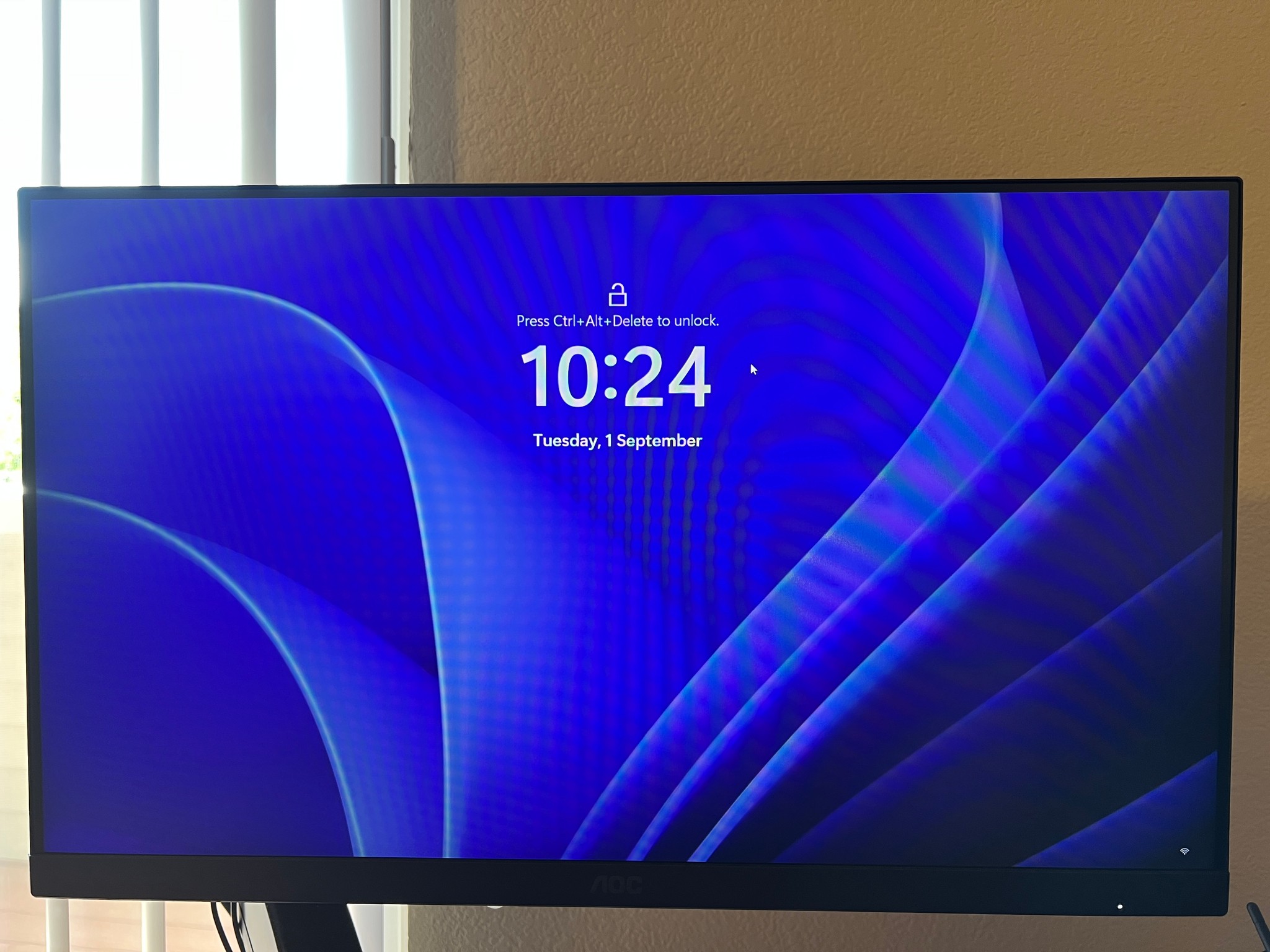 AOC - 23.8" IPS Gaming Monitor, FHD (1920x1080), 180Hz, 1ms, Freesync, HDR10 with Table mount Stand