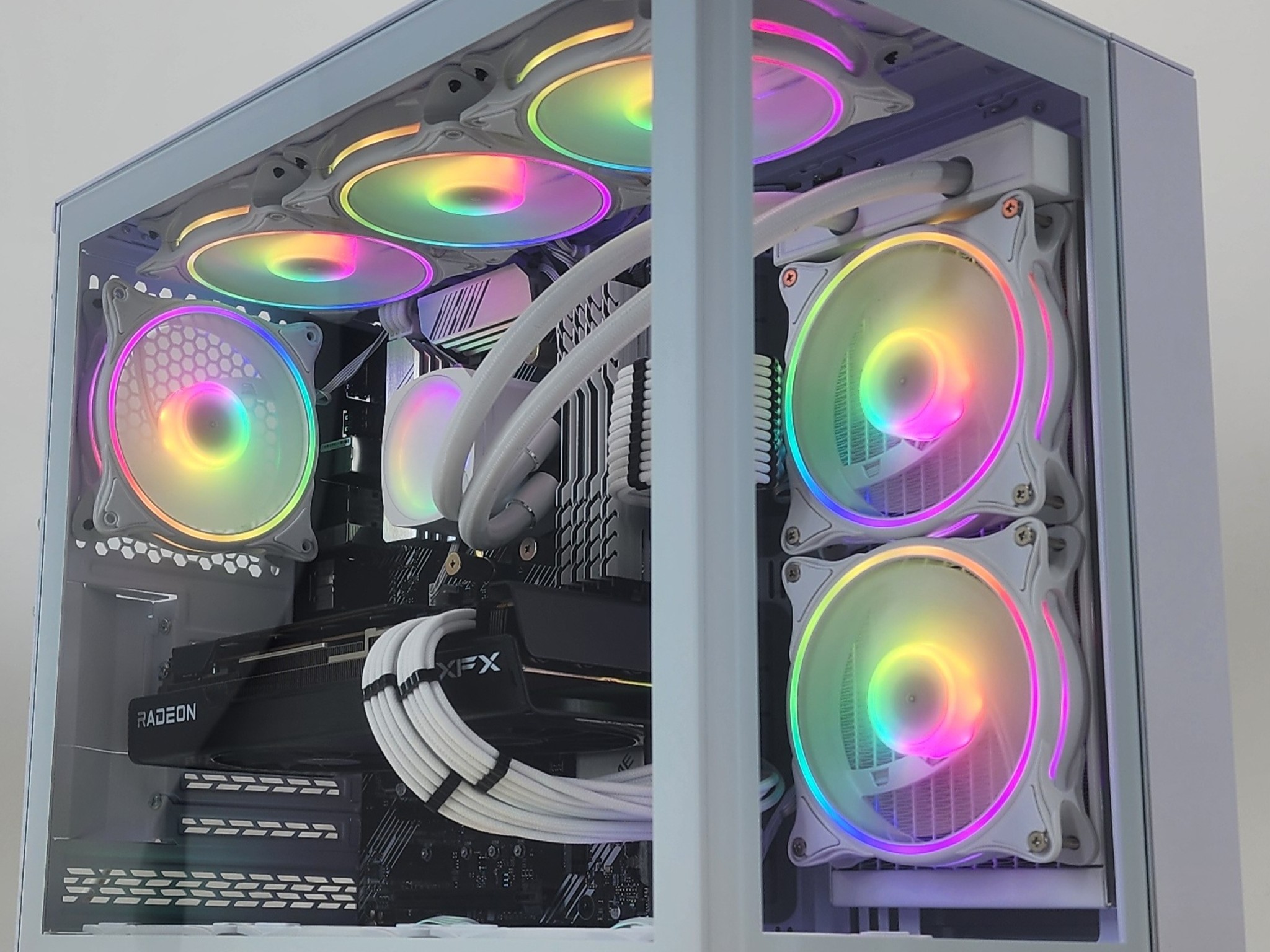 Gaming PC Ryzen 7 5700X3D 32GB RAM 1TB SSD RX 7700 XT 12GB Windows 11 Computer