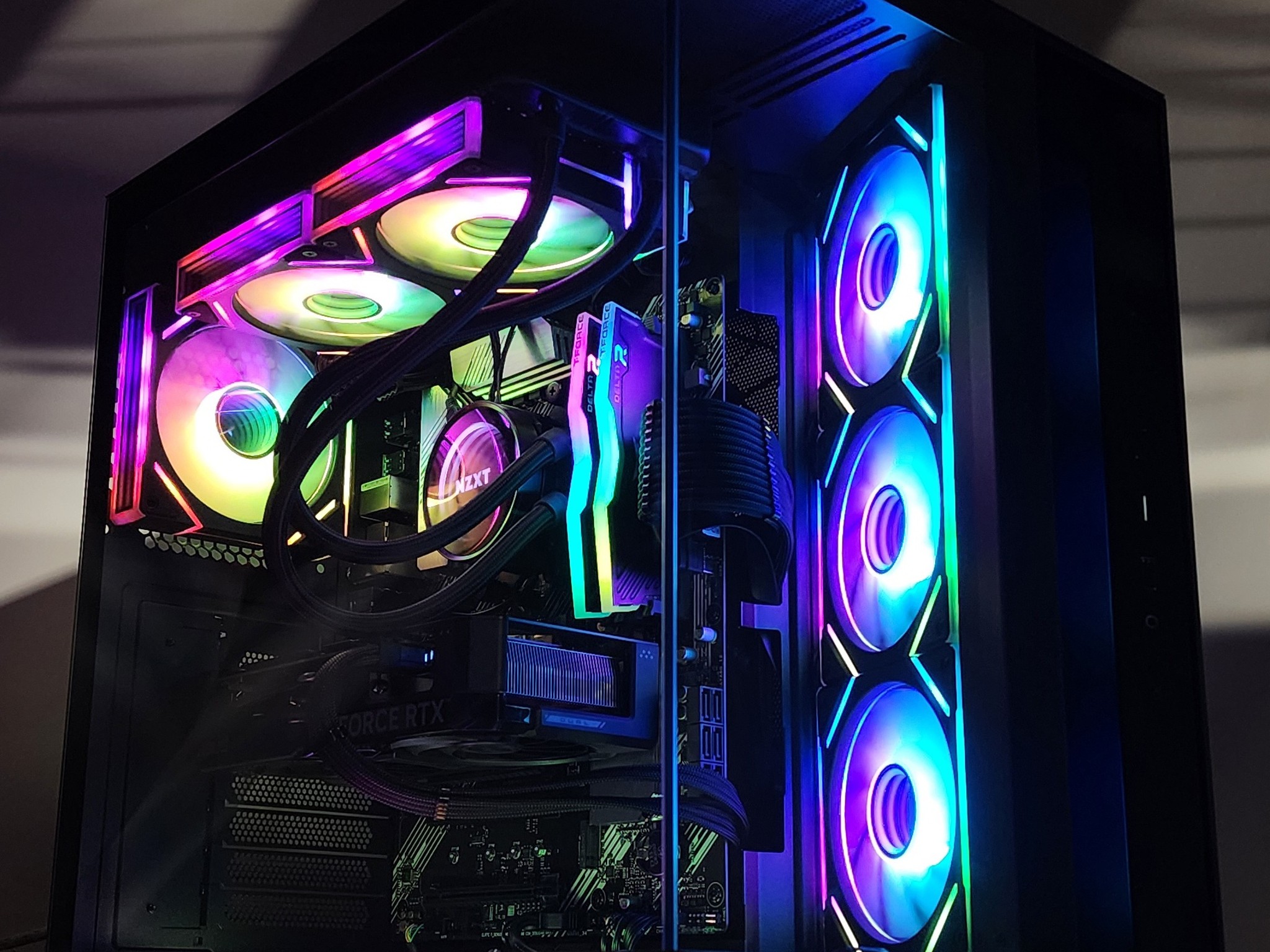 Gaming PC Ryzen 7 5800X 32GB RAM 1TB SSD RTX 4060 8GB Windows 11 Computer