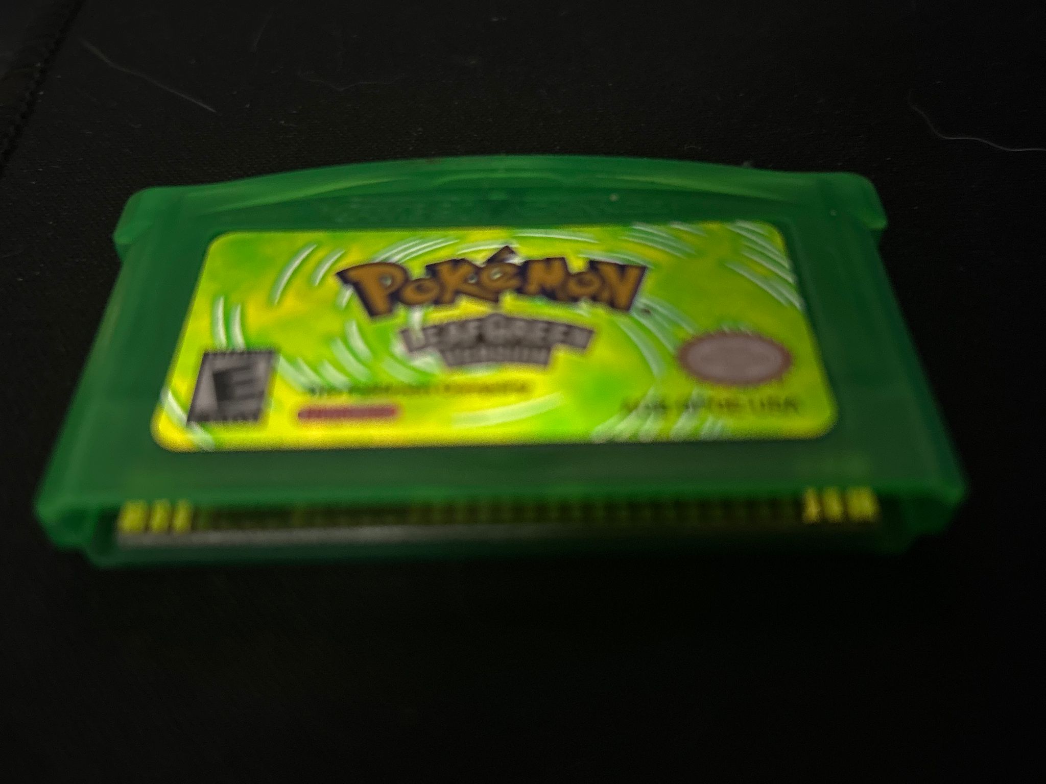 pokemon Leaf Green cartridge GBA