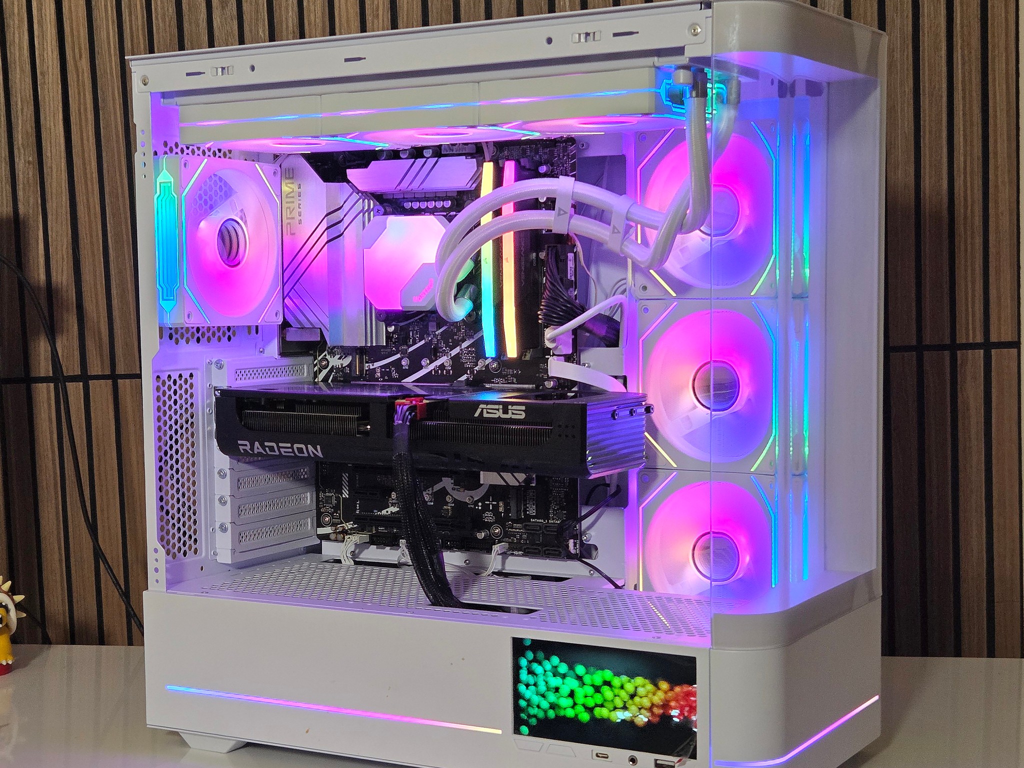 Whiteout | Gaming PC | I9 12900K | RX 9060XT 16GB | 1TB NVME | 16GB DDR5| Z790 | Windows 11| WI...