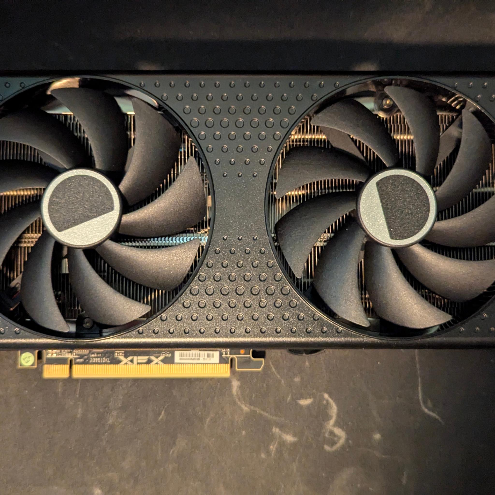 XFX Speedster SWFT 210 Radeon RX 7600 XT 16 GB GPU