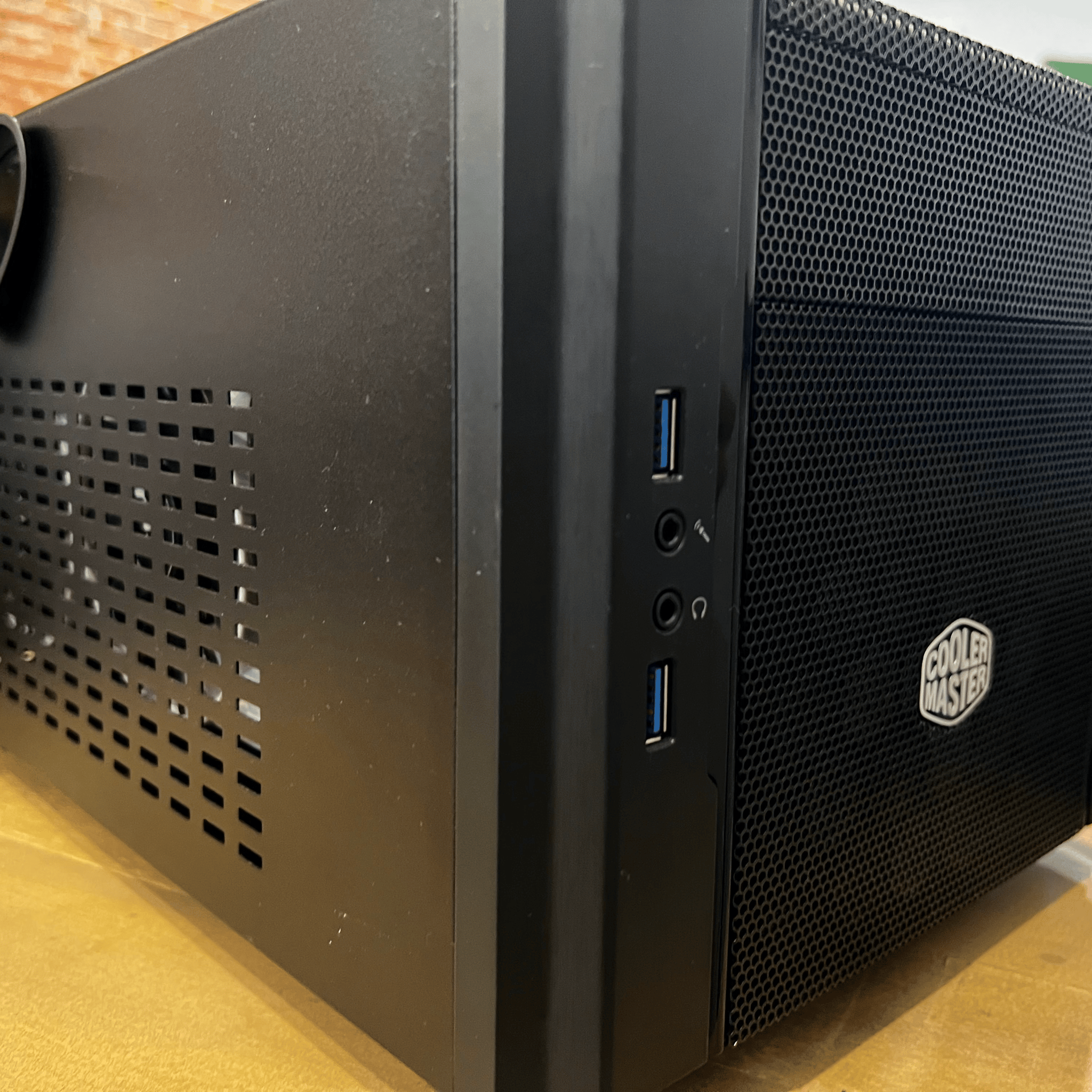 Budget Gaming - Used Mini-ITX Build (GTX 970 + i5-6600k)