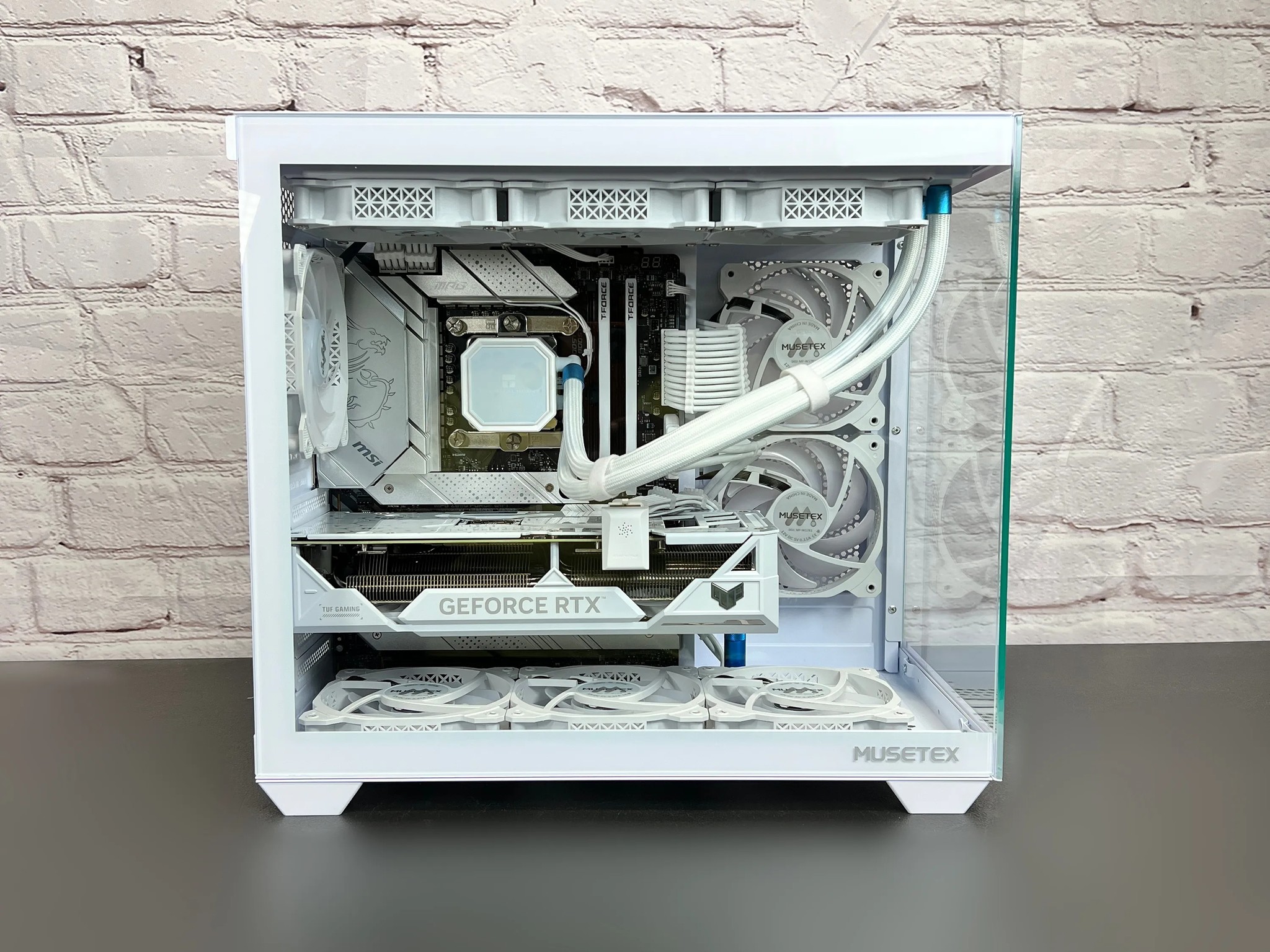 Intel i7 13700K RTX 4070 TI 32GB DDR5 RAM 2.5TB M.2 WIFI 6E/Bluetooth Win 11 Pro Gaming PC