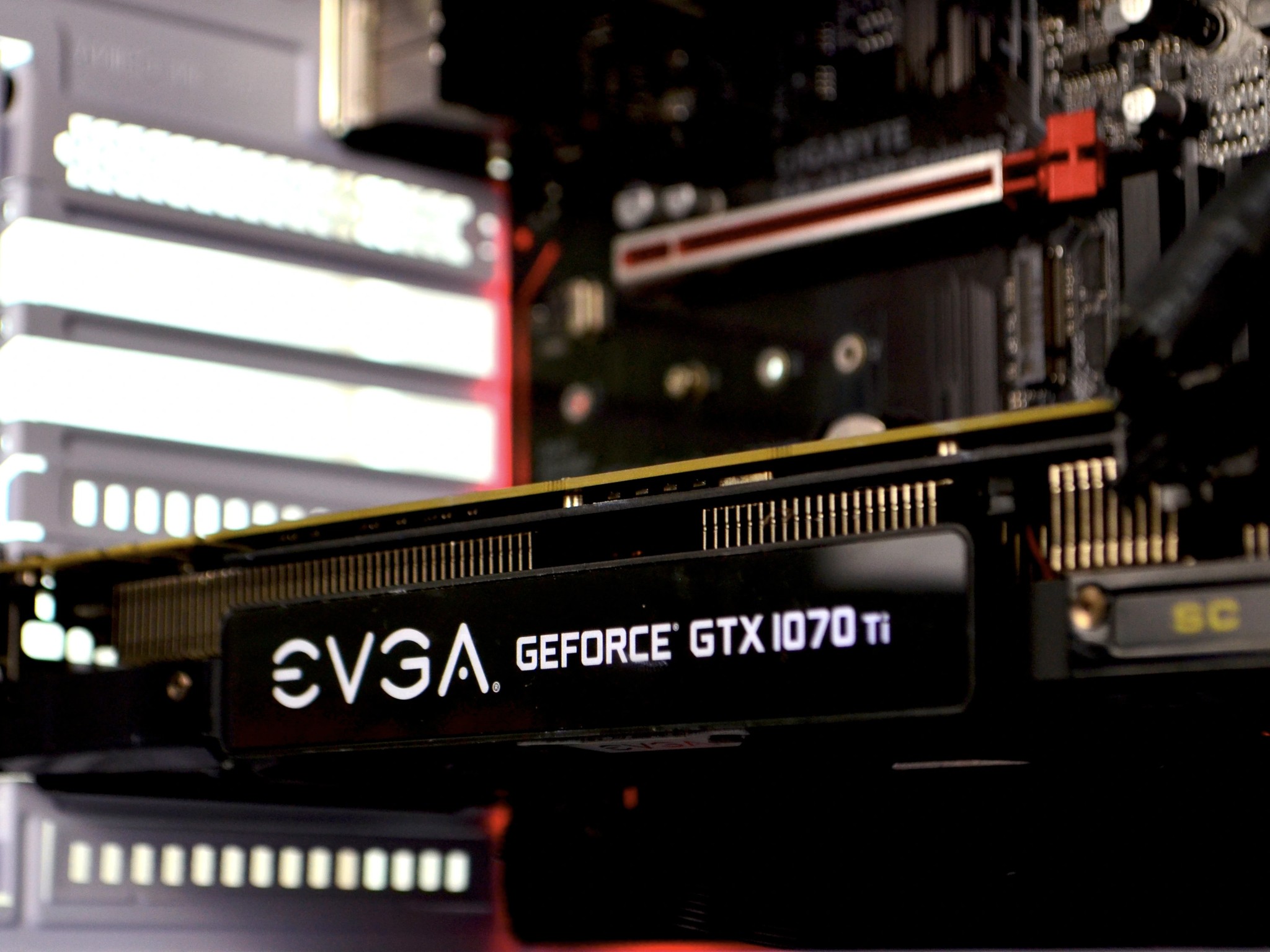 CLEARANCE DEAL 𝗰𝗿𝘆𝘀𝘁𝗮𝗹 | Ryzen 5 2600, GTX 1070ti, 24GB RAM, 500GB SSD | 1080p Gaming/ESports PC