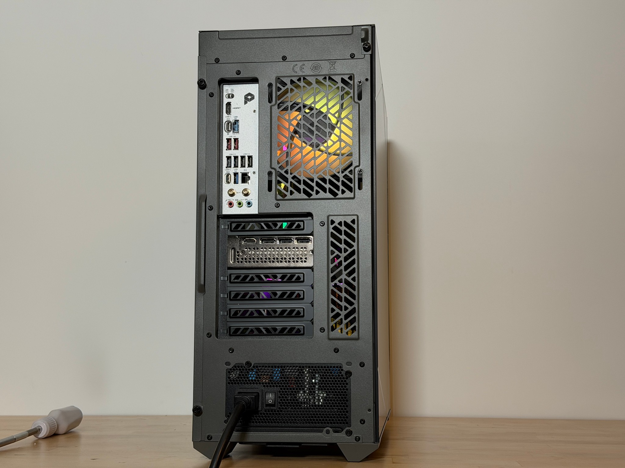 RTX 5070 Ryzen 7 9700x Gaming PC