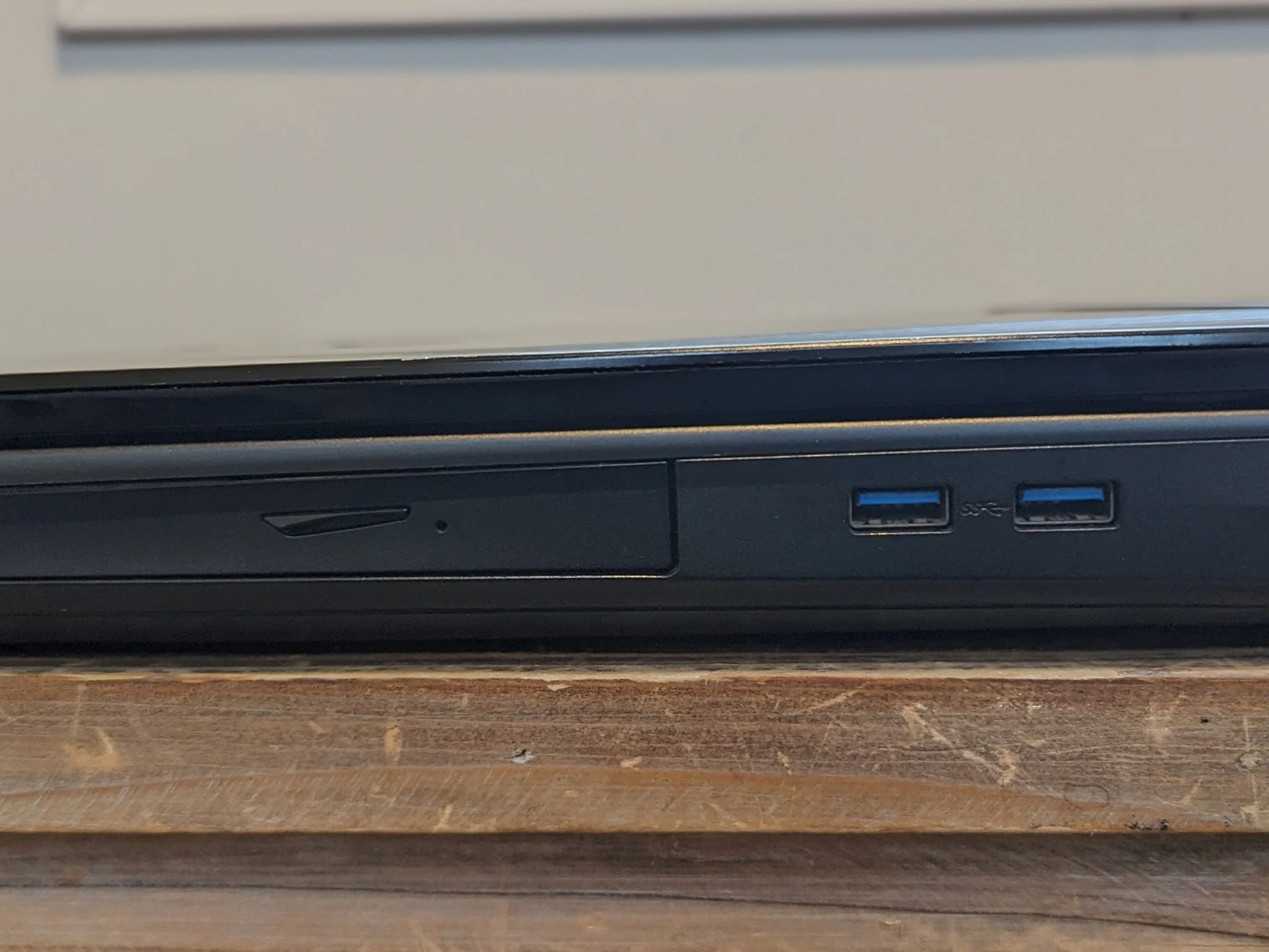 MSI Dominator Pro GT72-2QD - i7-4710HQ, RARE GTX 970M 6GB, 16GB RAM, 256GB SSD + 1TB HDD, Win 11