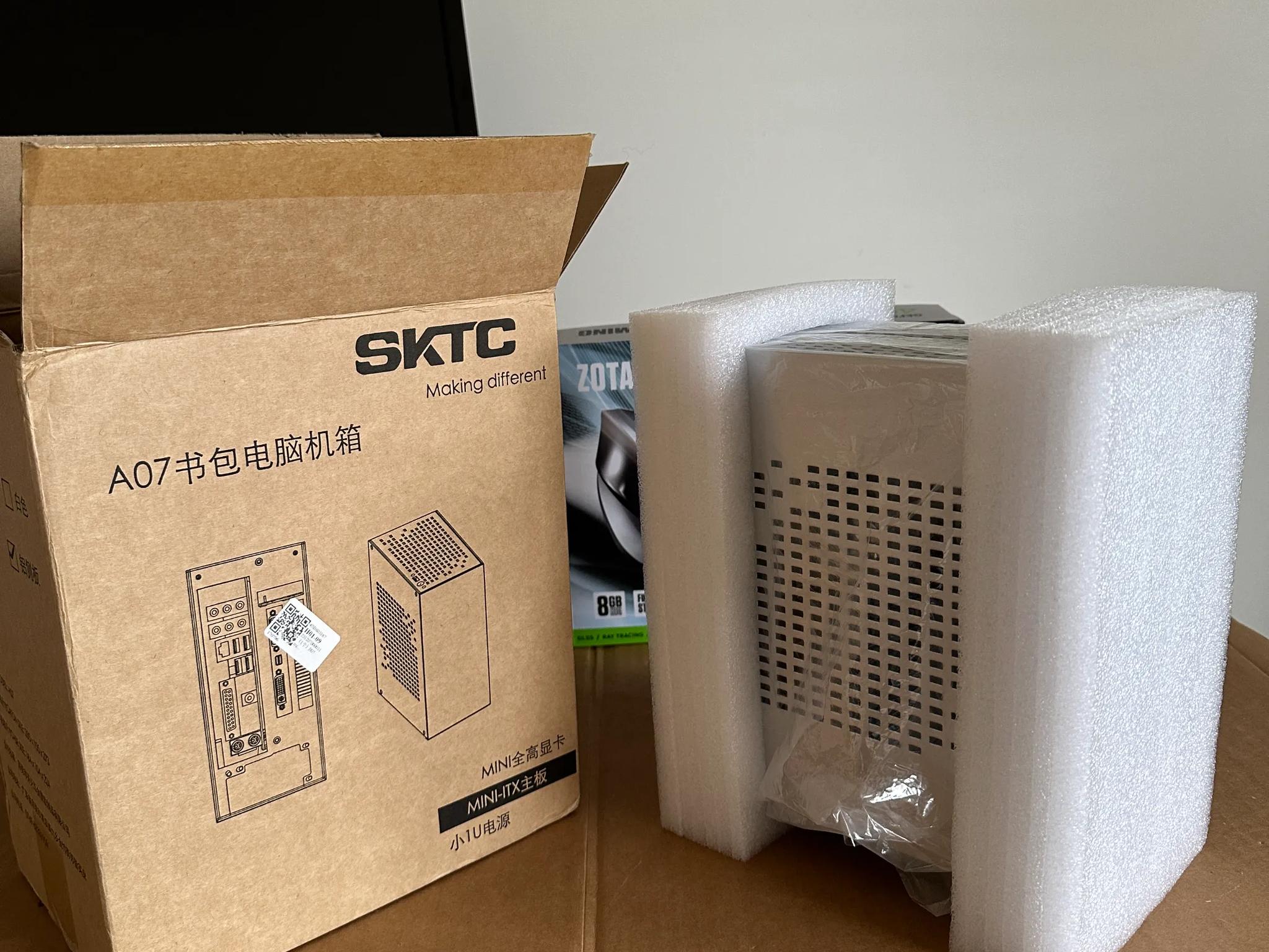 MINI GAMING PC - AMD Ryzen 5 5600X 6-Core + NVIDIA RTX 4060 8GB + 2TB NVME SSD + 32GB DDR4 RAM
