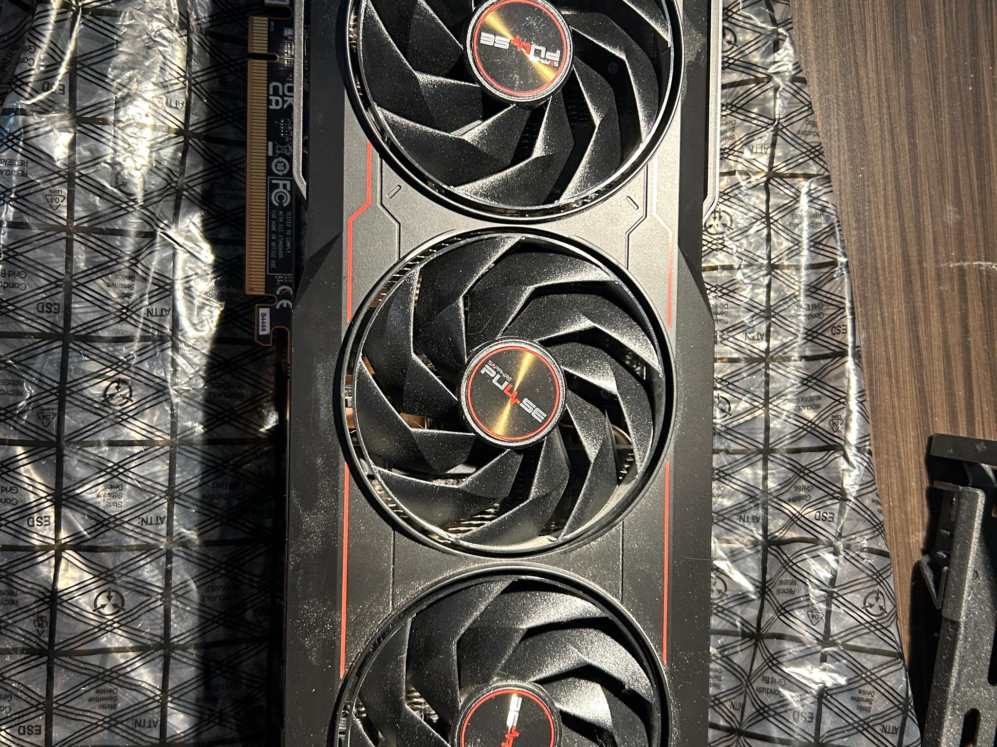 Sapphire PULSE Radeon RX 7900 XT