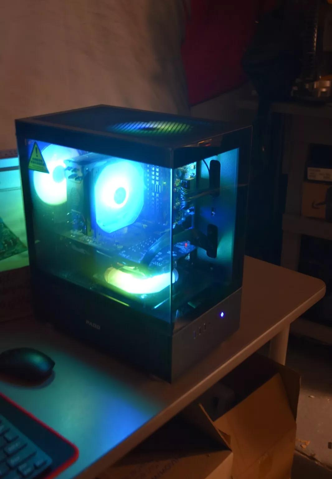 GAMING PC INTEL i7 3770 rx580 8 gb 24gb ram 500 WT PSU BUILT IN WIFI & BLUETOOH 512gbm.2 500gb HHd