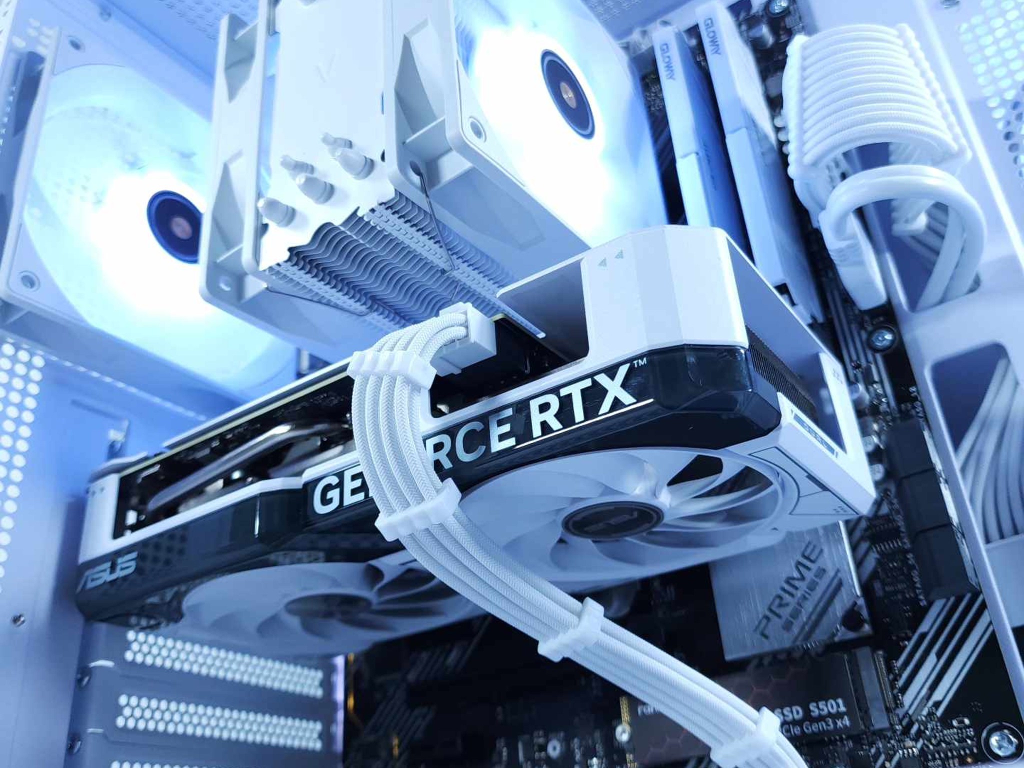 🤍🤍RTX 4060Ti || Ryzen 7 5700G || 1TB NVMe SSD || 32GB 3200MHz