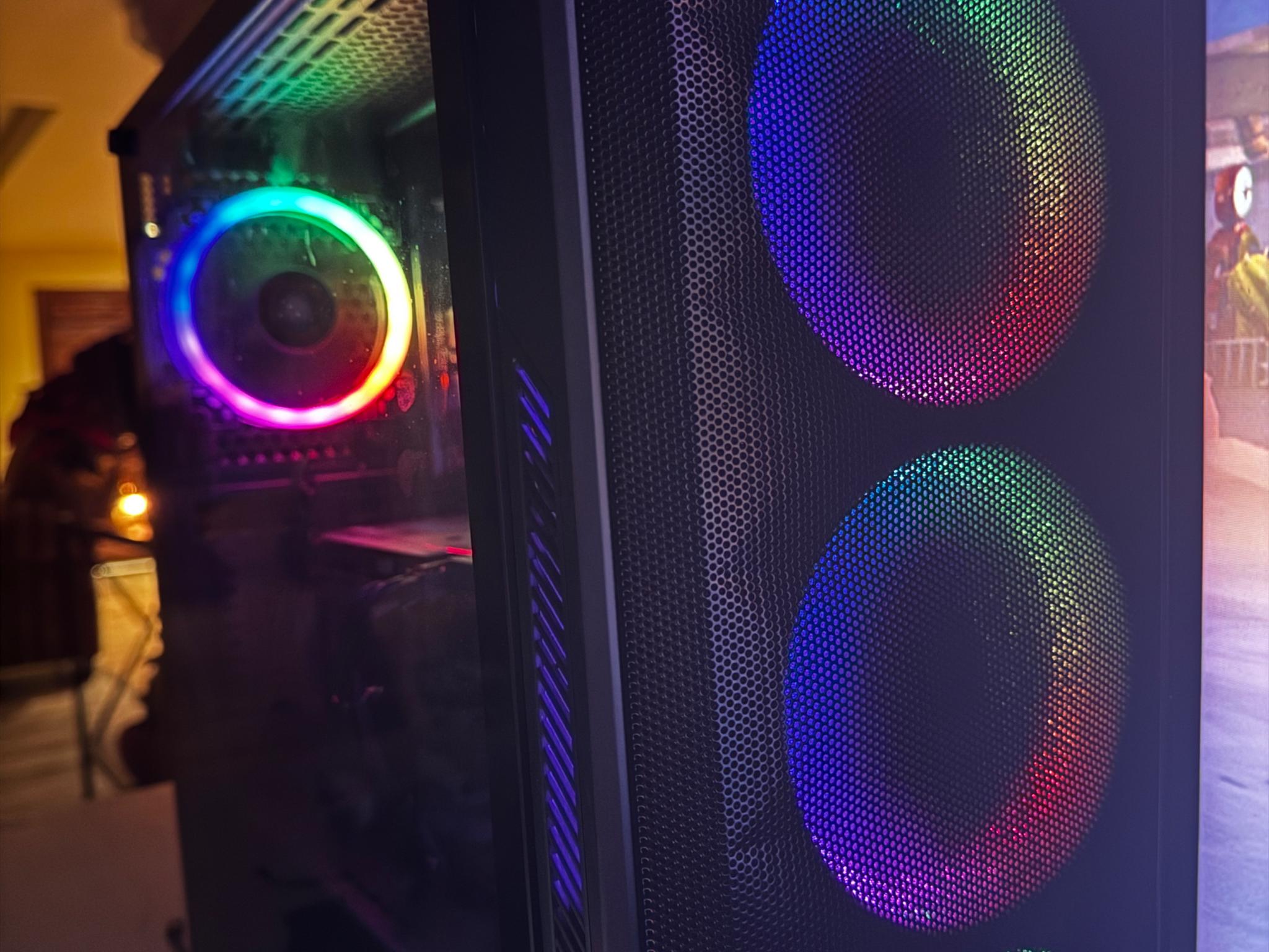 (MID RANGE GAMING PC) Ryzen 5 5500 RX 6600 16 GB Ram 512 NVME SSD