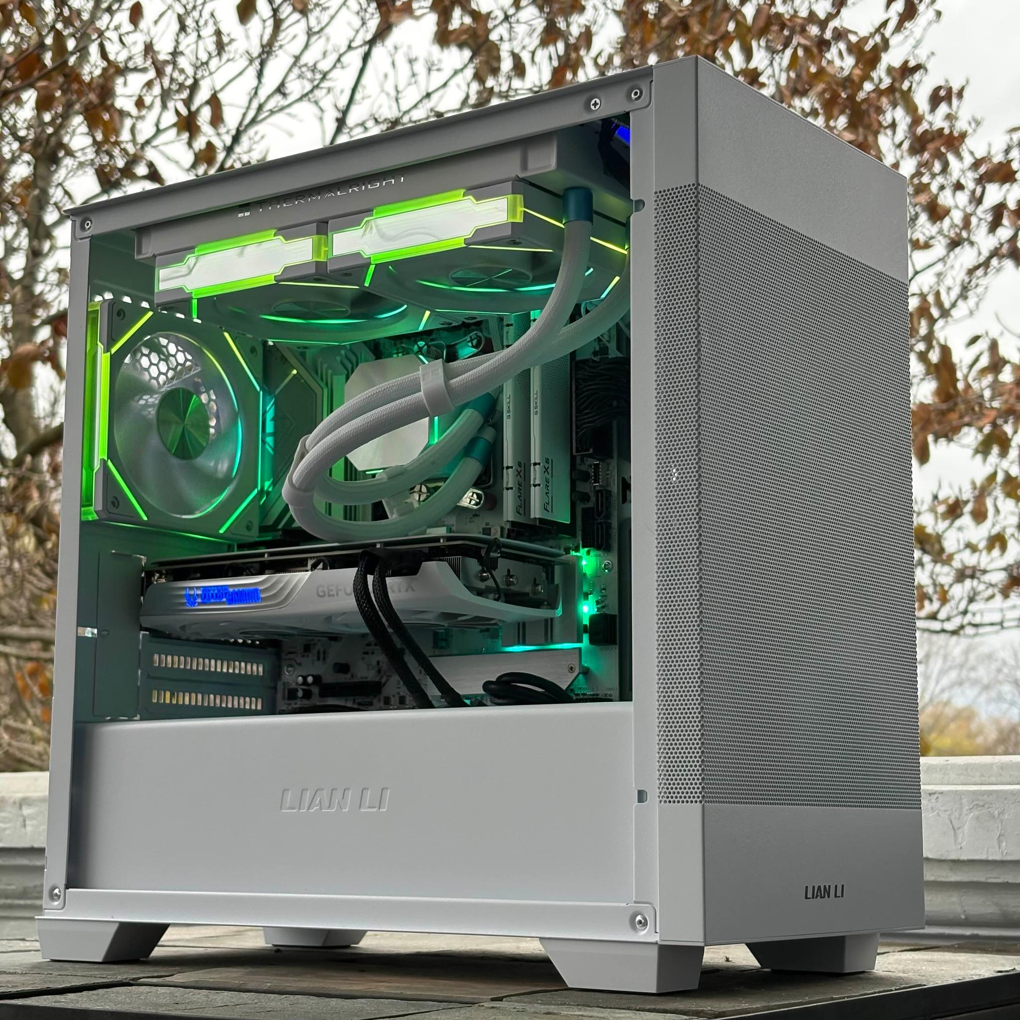 ❄️ Snowclaw 🐾 – Ryzen 7 7700 ⚡ | RTX 4070 Super 🧊 | 32GB DDR5 🐱 | 1TB NVMe 💽