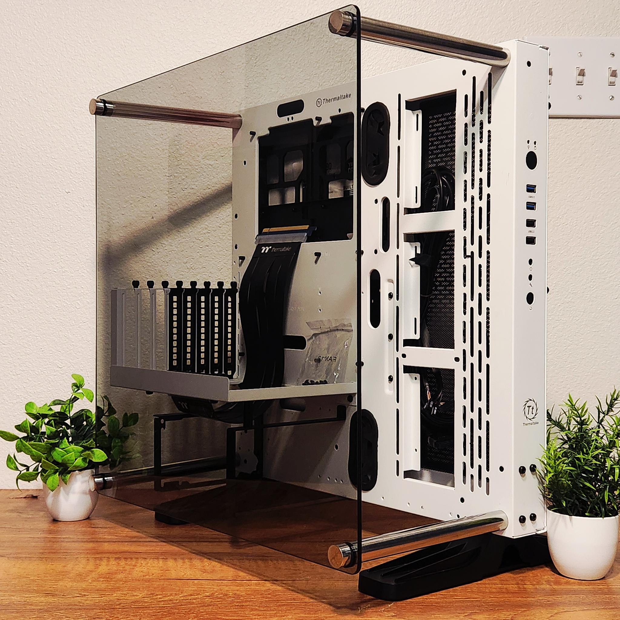Thermaltake Core P3 Snow Case | Panoramic | Wall Mountable | ATX | PCIE 4.0 Riser Cable Included