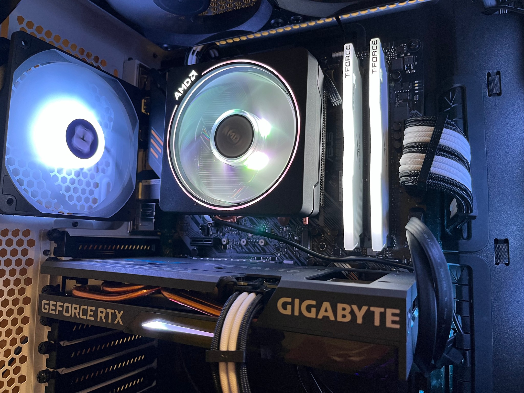 AMD Ryzen 5 3600 | RTX 3060 TI | 1TB SSD | 16gb RAM