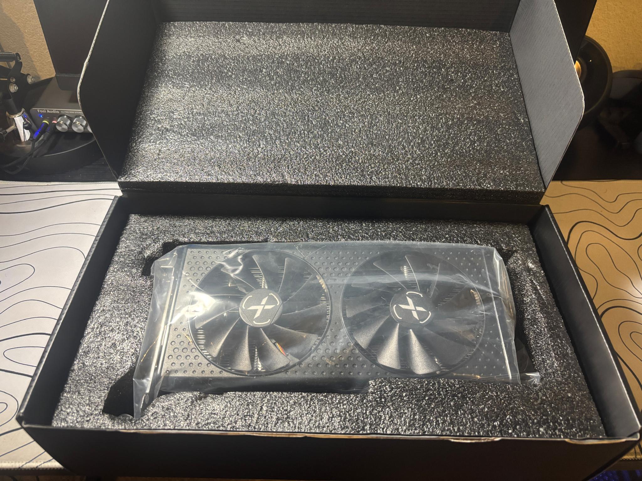 XFX Speedster SWFT 210 RX 6650 XT
