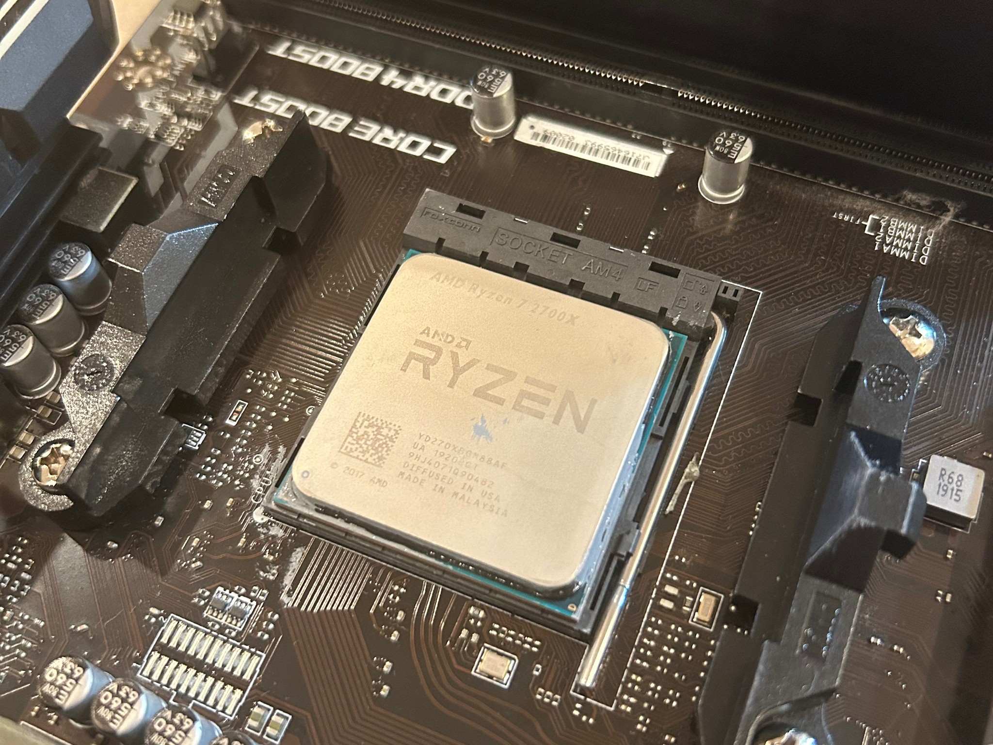 AMD Ryzen 7 2700X 3.7 GHz 8 Core