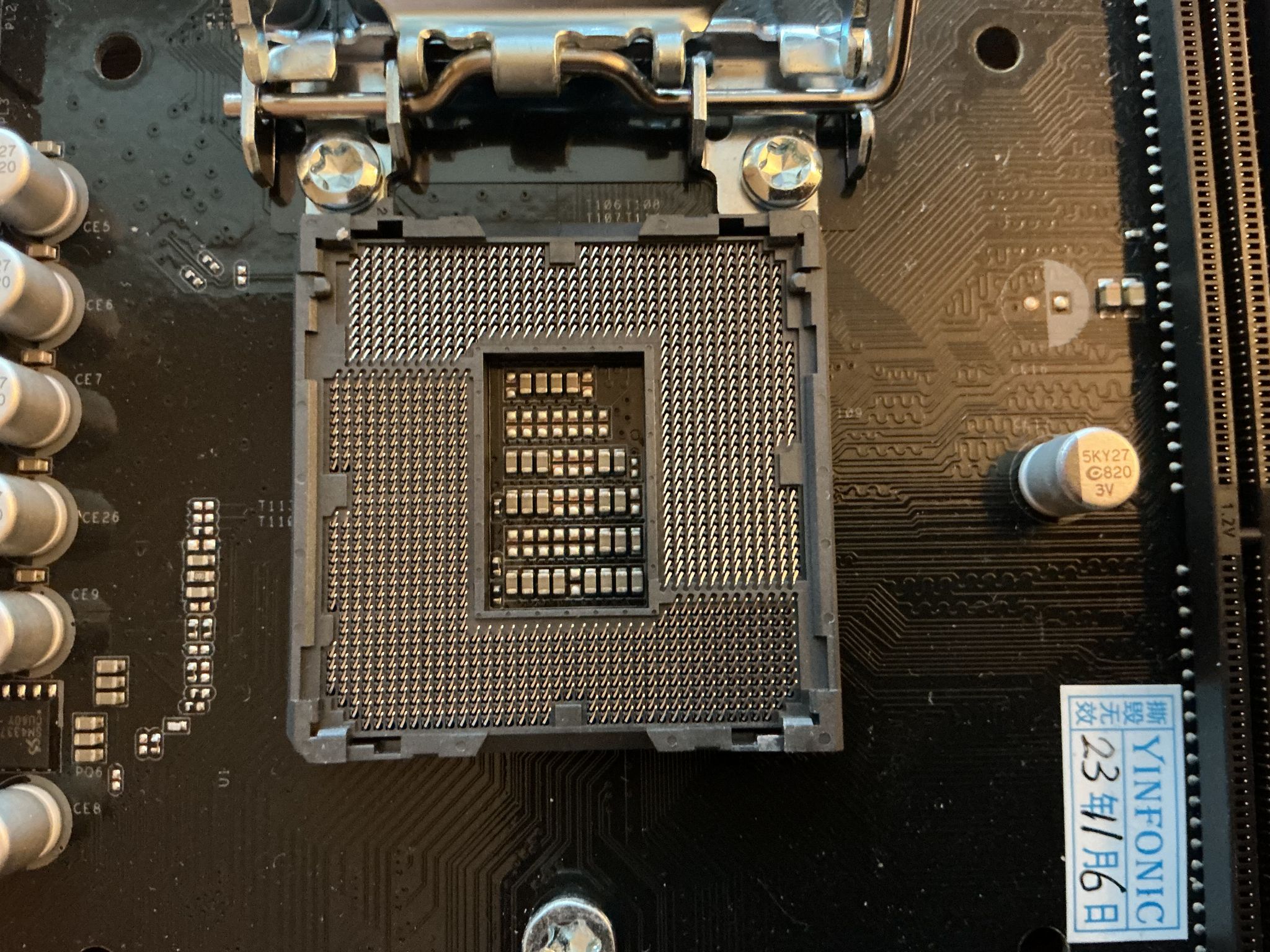 Asrock z370 Motherboard/Celeron/8gb RAM/cooler/Bluetooth & WiFi
