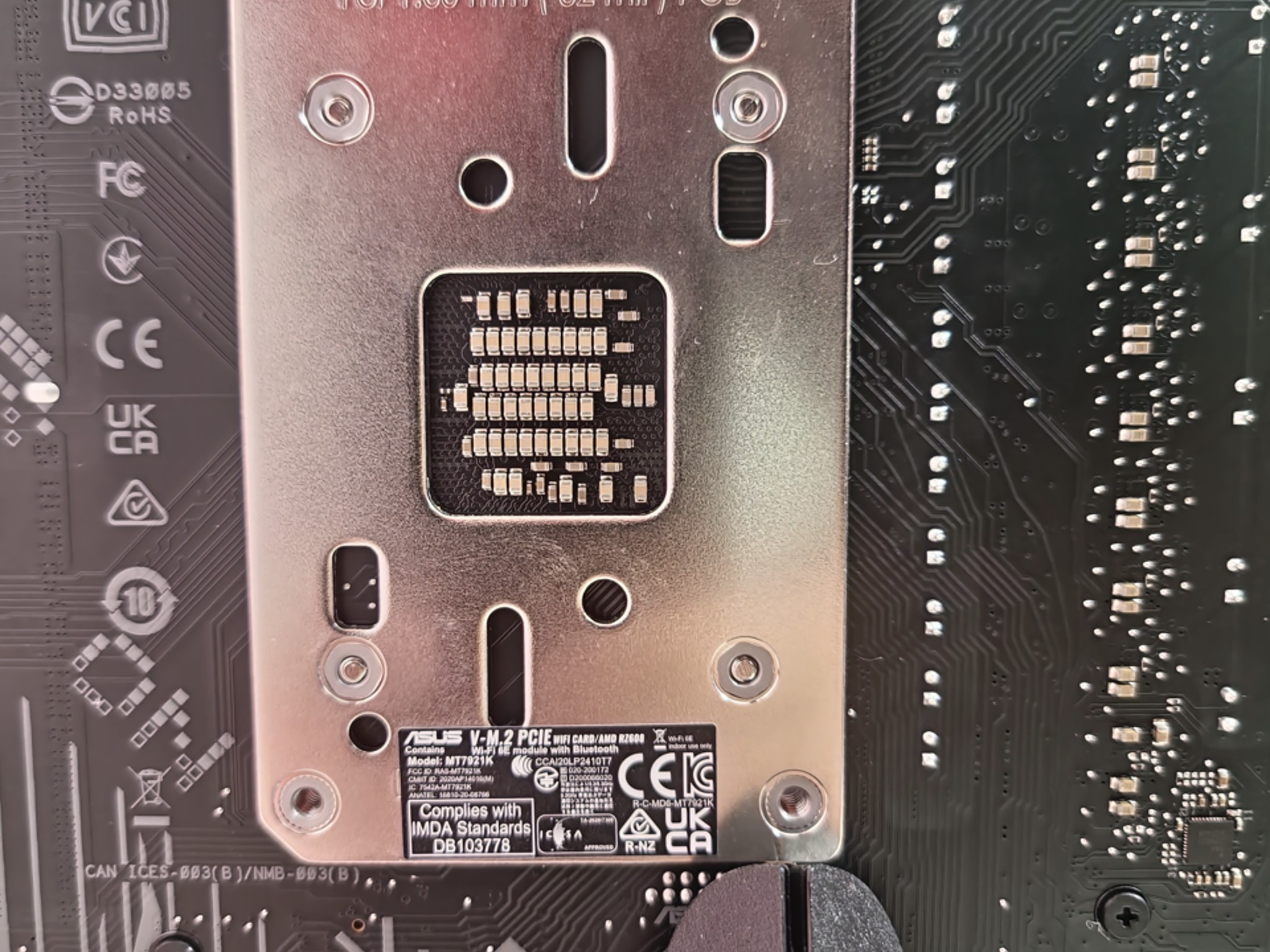 ASUS B650E-F ROG STRIX GAMING WIFI for 7000 8000 and 9000 series - BIOS UPDATED