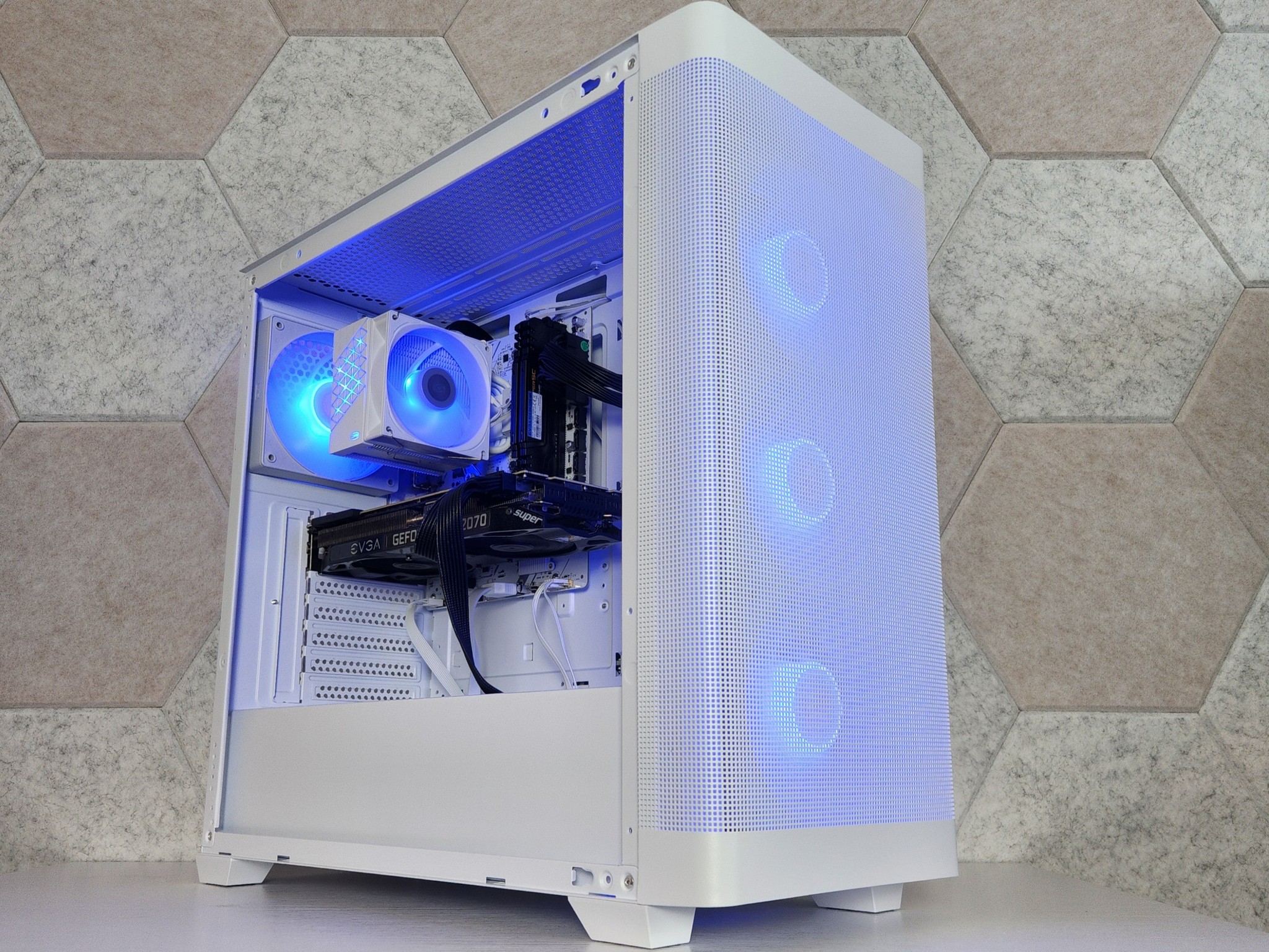 🤍NVIDIA RTX 2070 Super | Ryzen 5 3600 | 16GB DDR4 | 1TB SSD | WIFI + BT | Win11 | RGB |