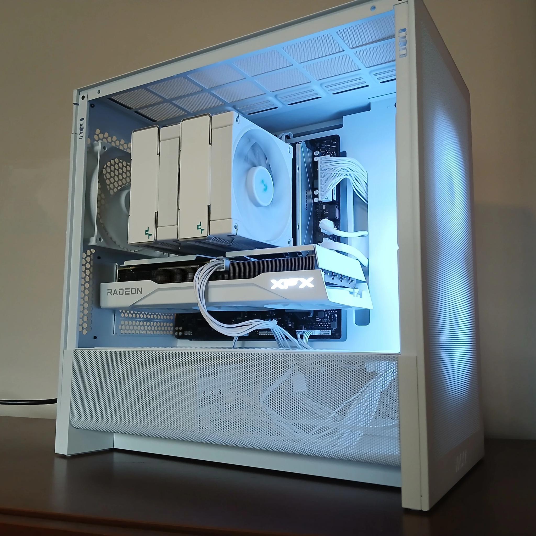 RX 9060XT 16GB | Intel i5 12600KF | 32GB RAM DDR4