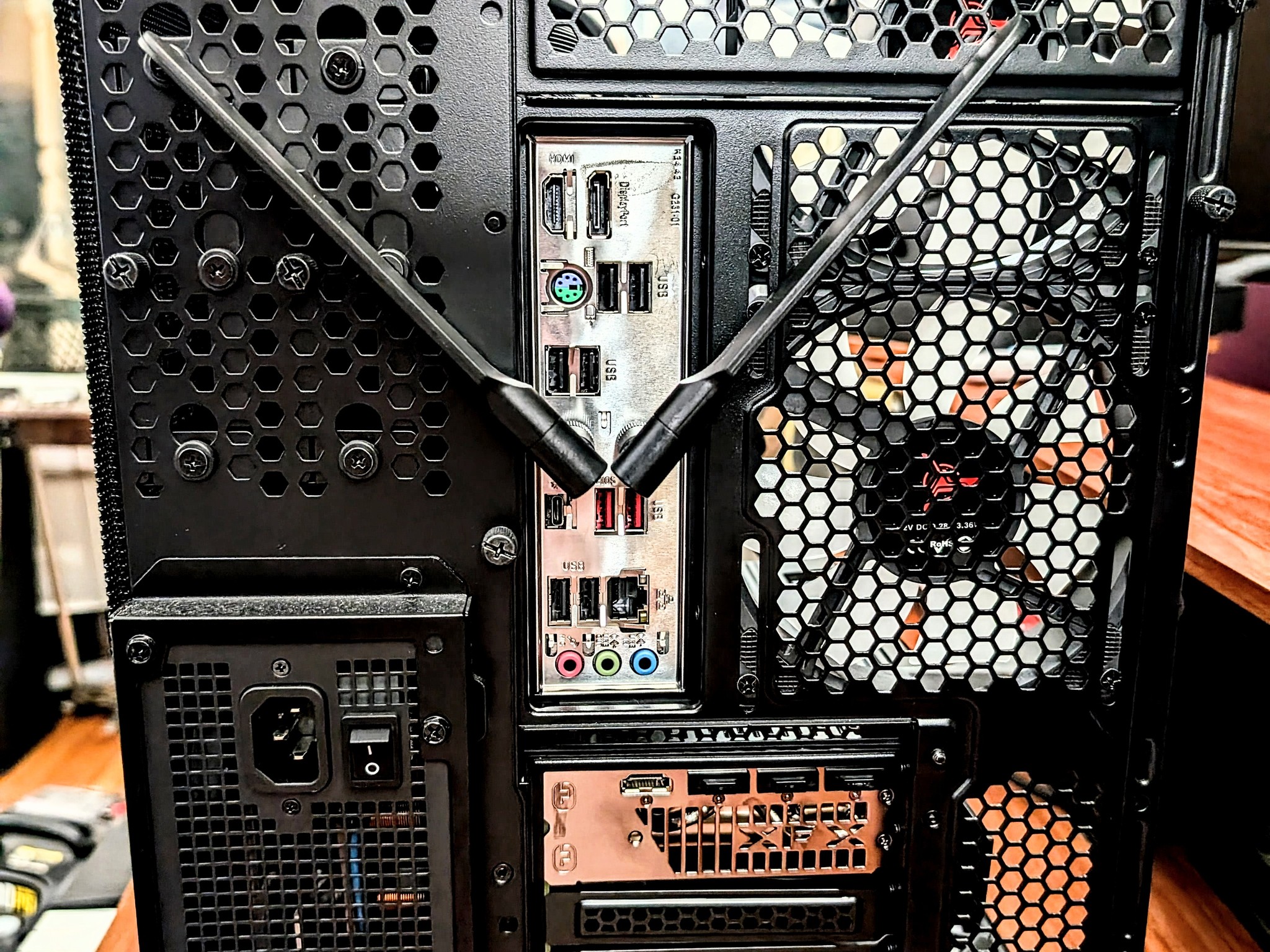 Ryzen 7 7700, RX 9070XT, 32g DDR5