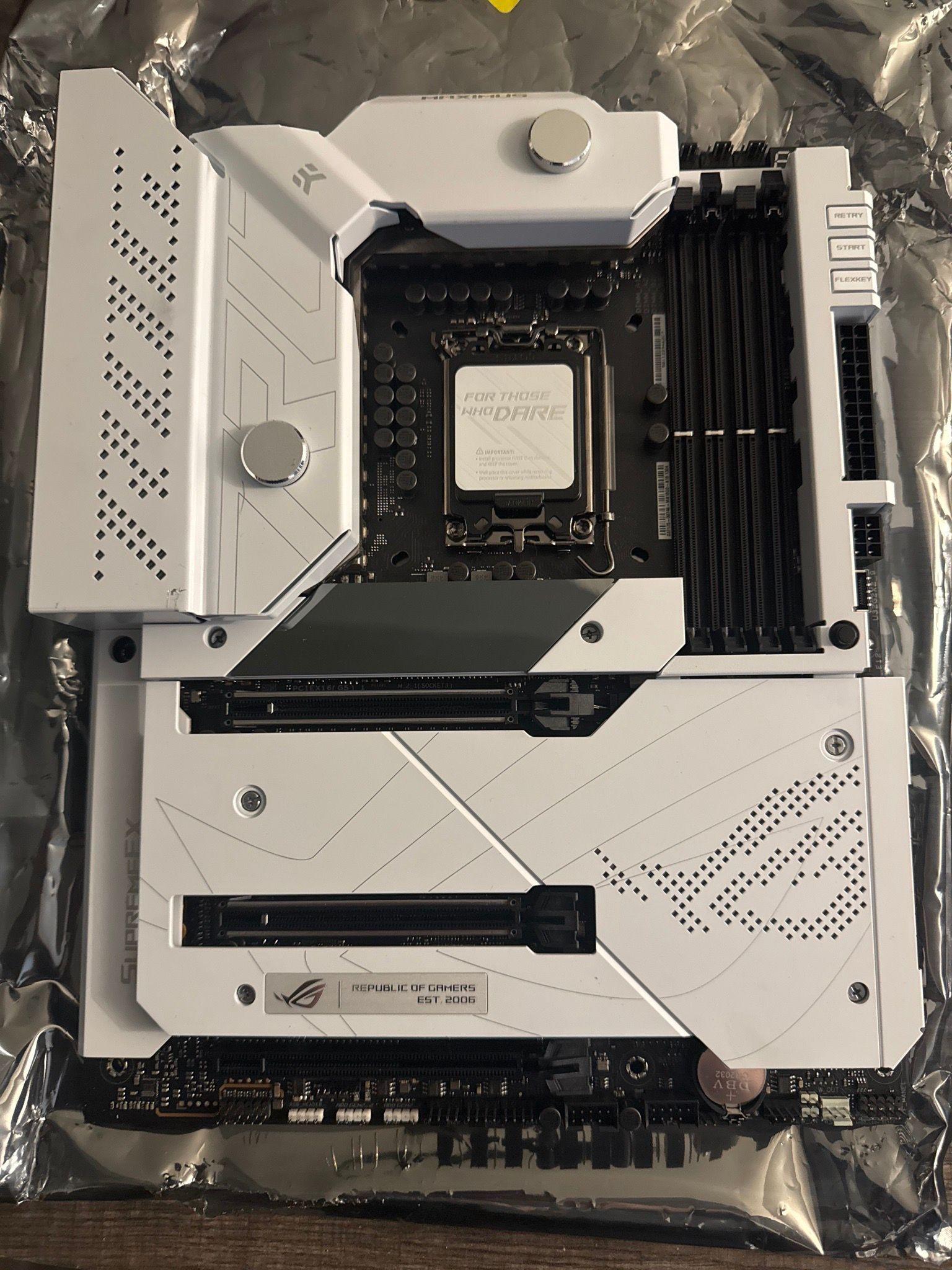 ASUS Maximus Z690 Formula