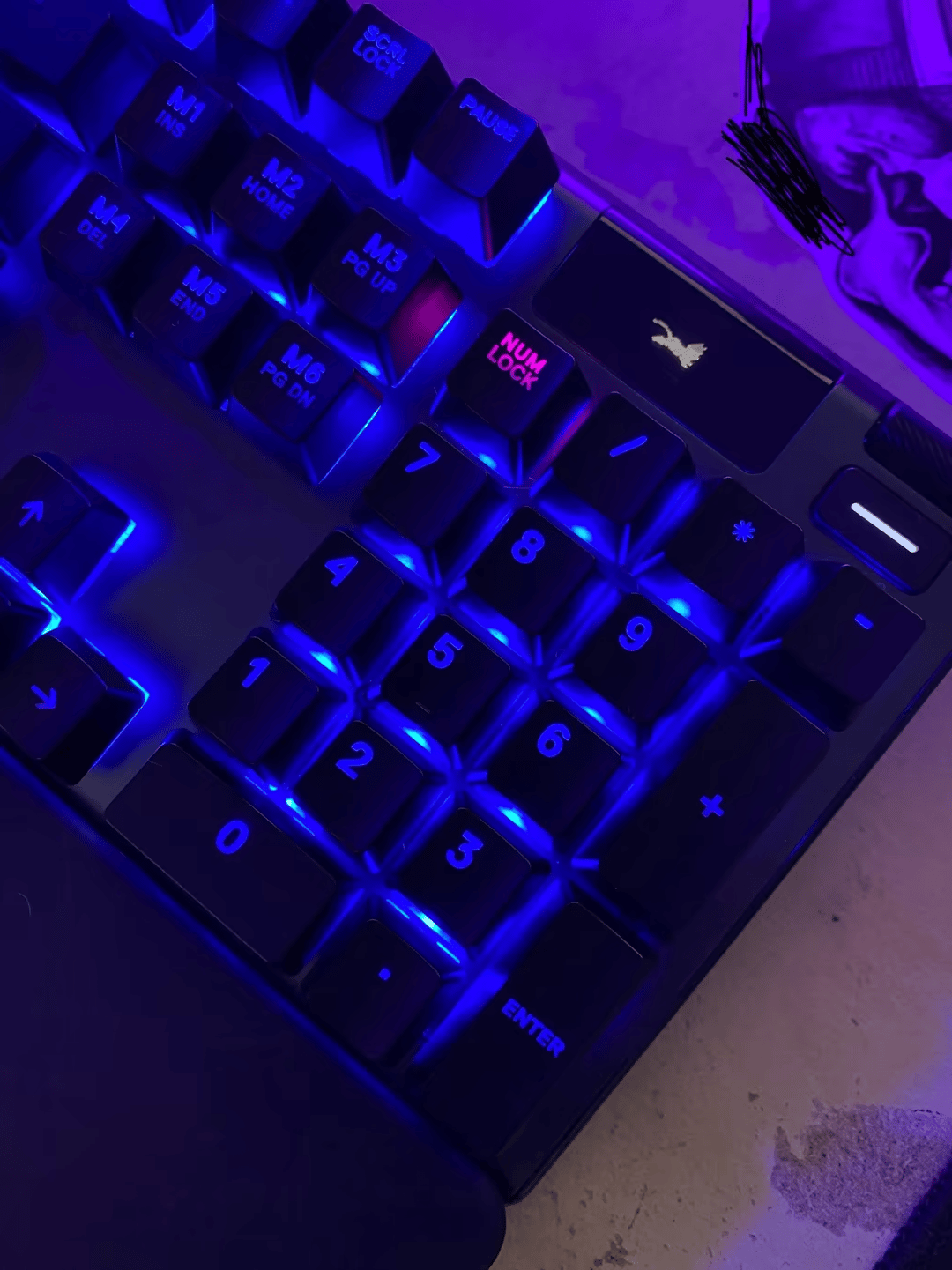 SteelSeries Apex 5 Gaming Mechanical Keyboard