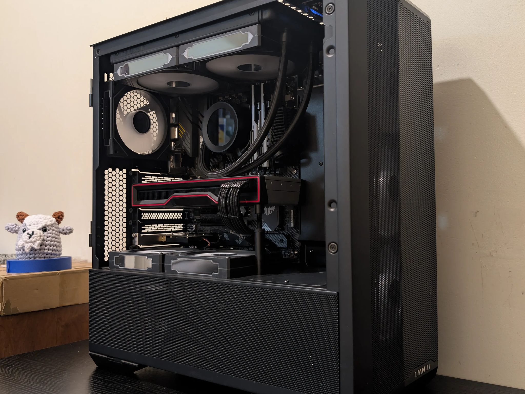 🔥1440p Gaming Beast | RX 6800 | Ryzen 7 5700X3D | 1TB SSD | 32GB RAM | WiFi 6 & Bluetooth🔥
