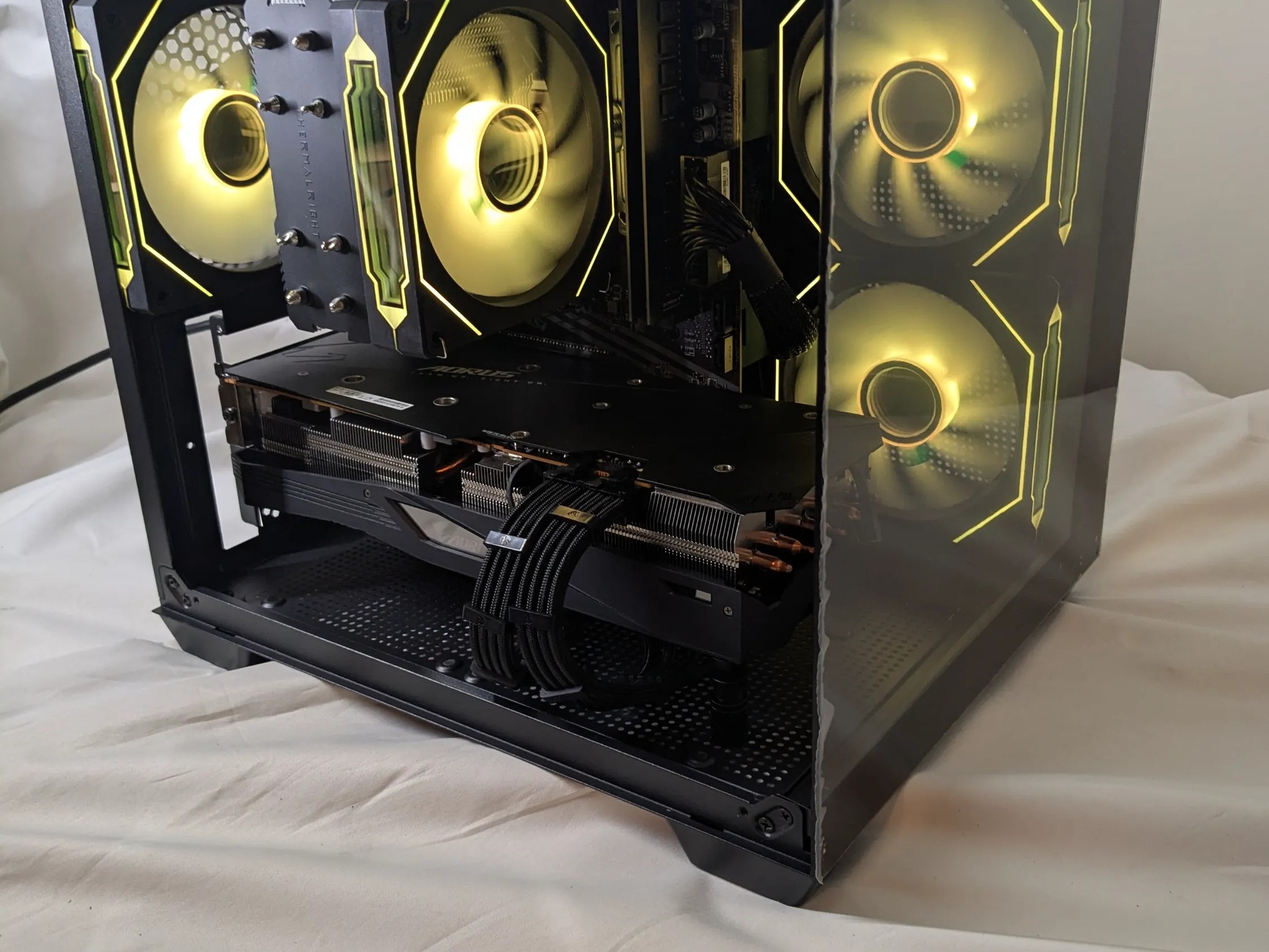 High-Performance Gaming PC – Ryzen 5 3600 | RX 5700 XT | 32GB RAM | 1TB NVMe SSD