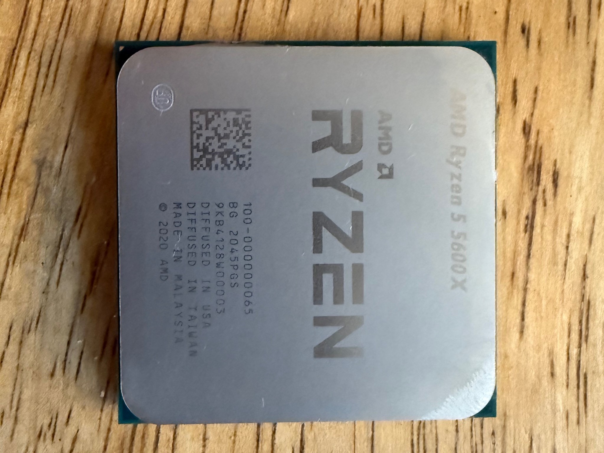 AMD Ryzen 5 5600x with AMD Wraith Cooler
