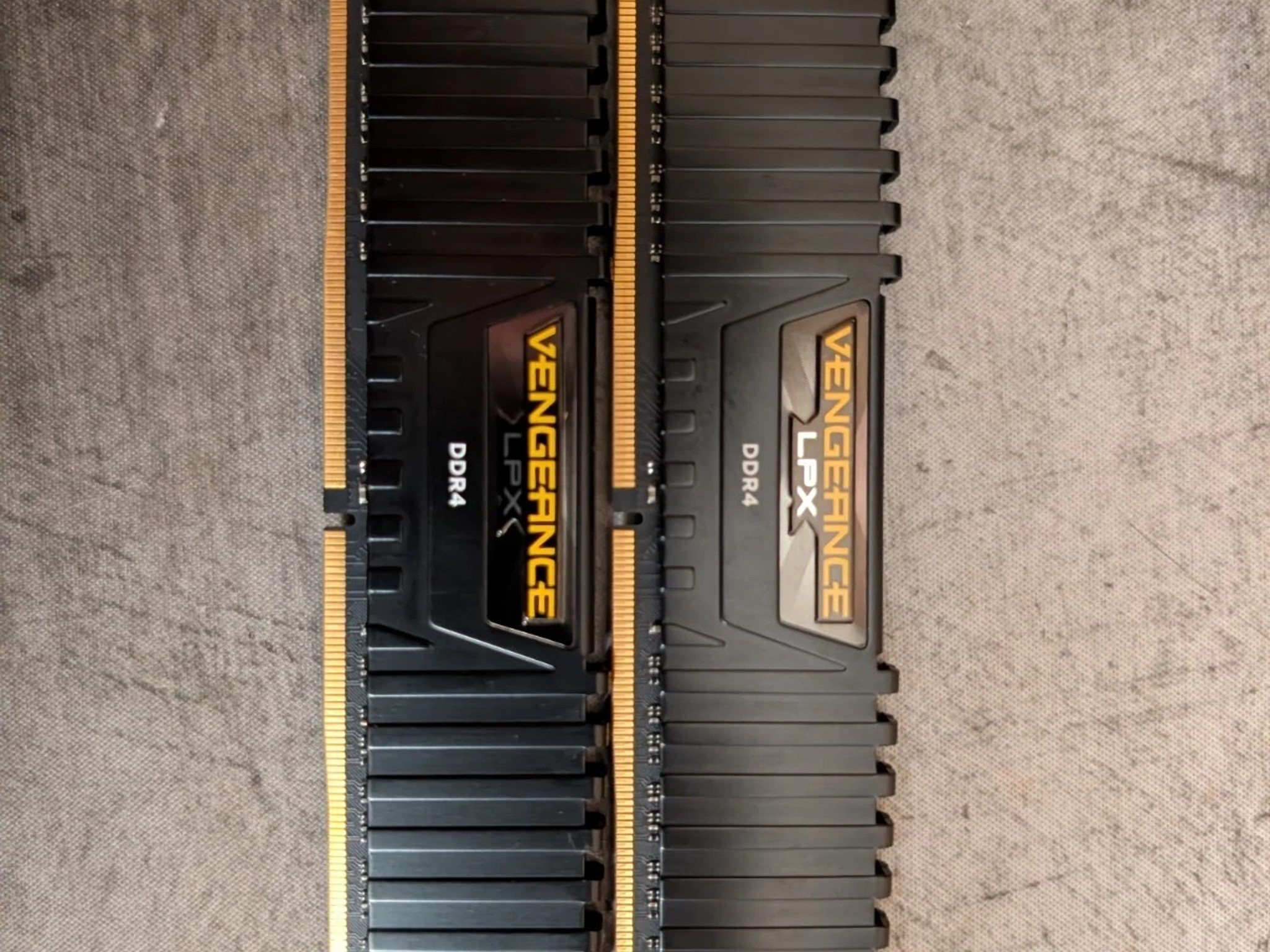 Corsair Vengeance LPX DDR4 16GB (2x8GB) 3000MHz DIMM RAM