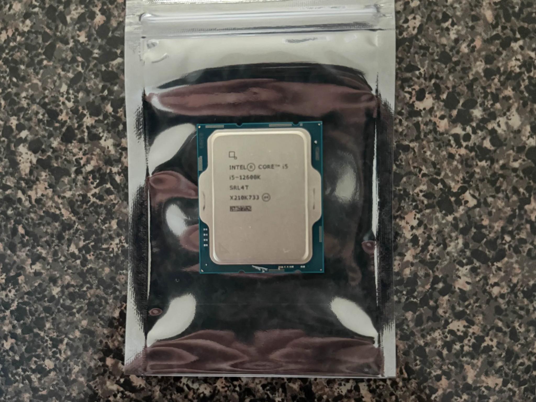 Intel Core i5-12600k LGA 1700 10 Core Processor (NO BOX)