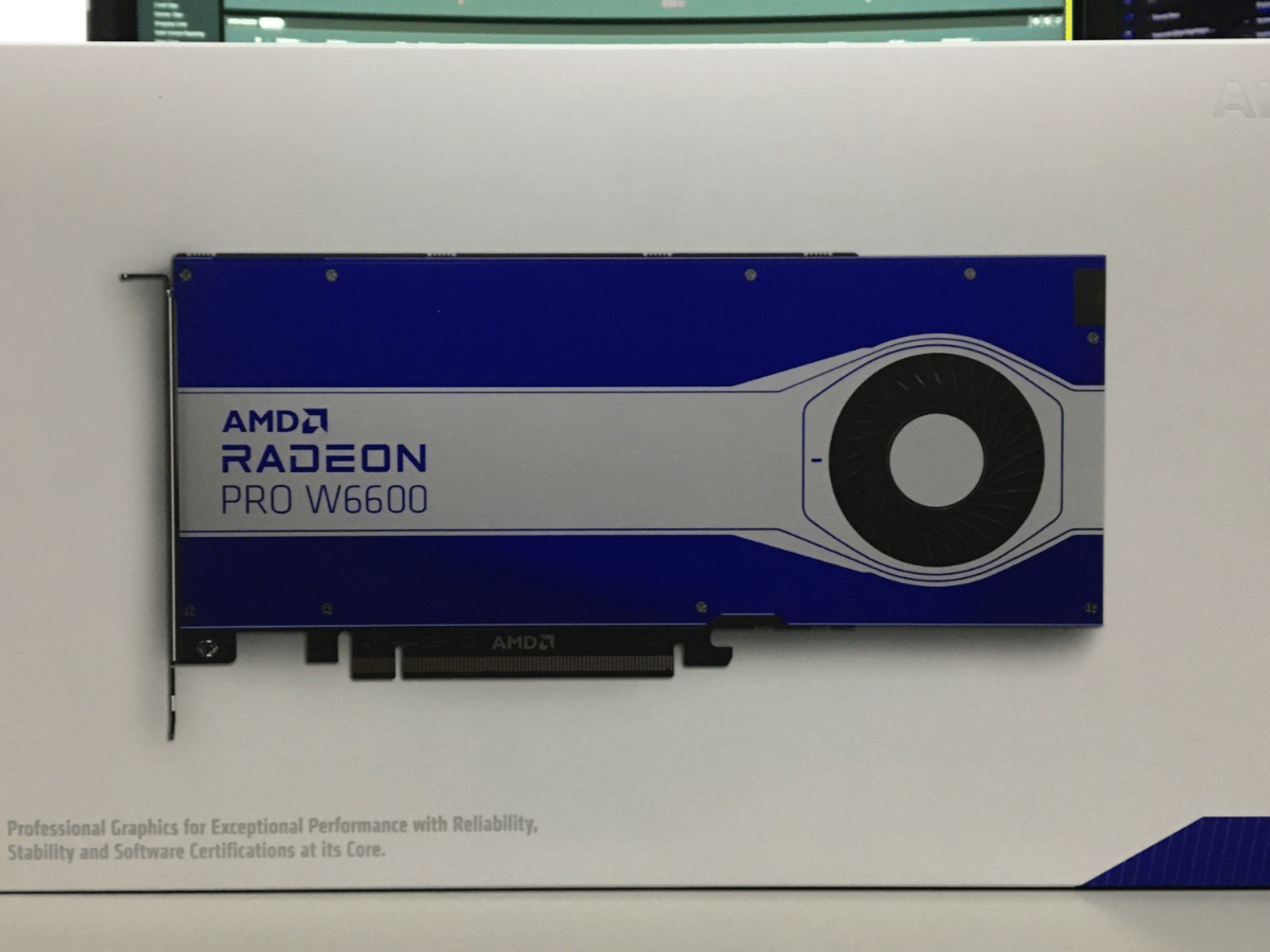 AMD Radeon Pro W6600 8GB GDDR6 Workstation Graphics Card 100-506159