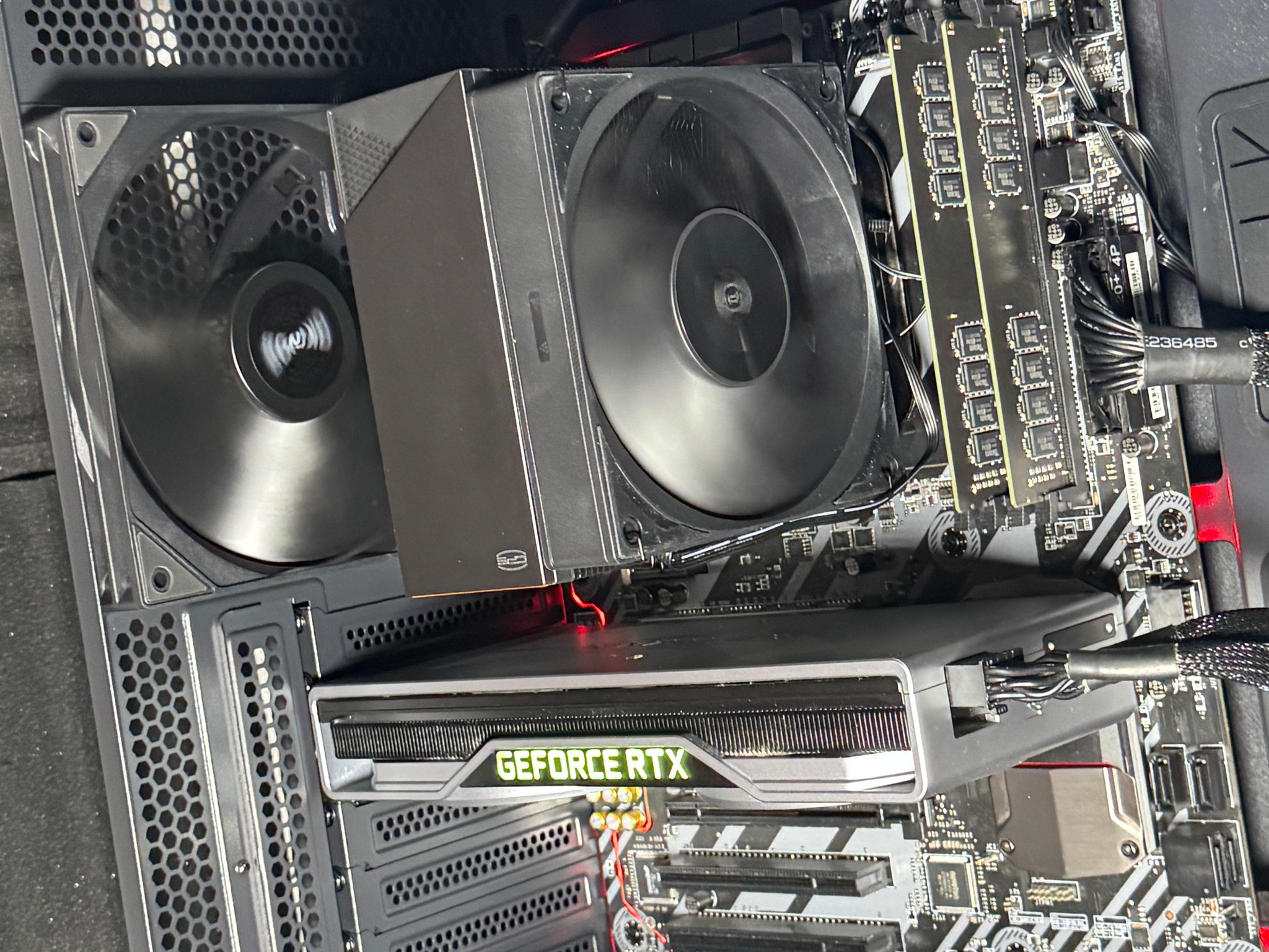 🔥 RTX 2060 Super | Ryzen 7 | 32GB DDR4 | 1TB NvMw