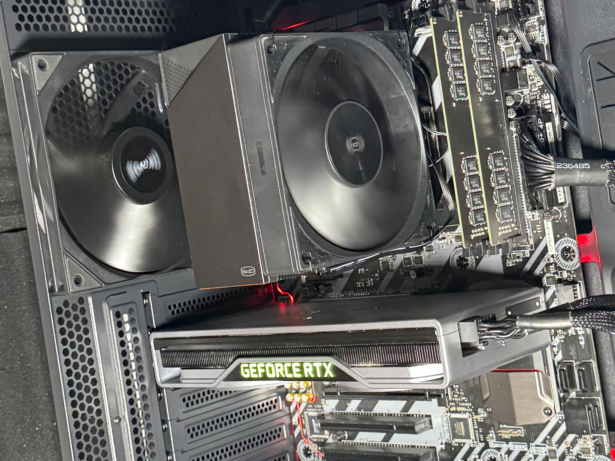 🔥 RTX 2060 Super | Ryzen 7 | 32GB DDR4 | 1TB NvMw