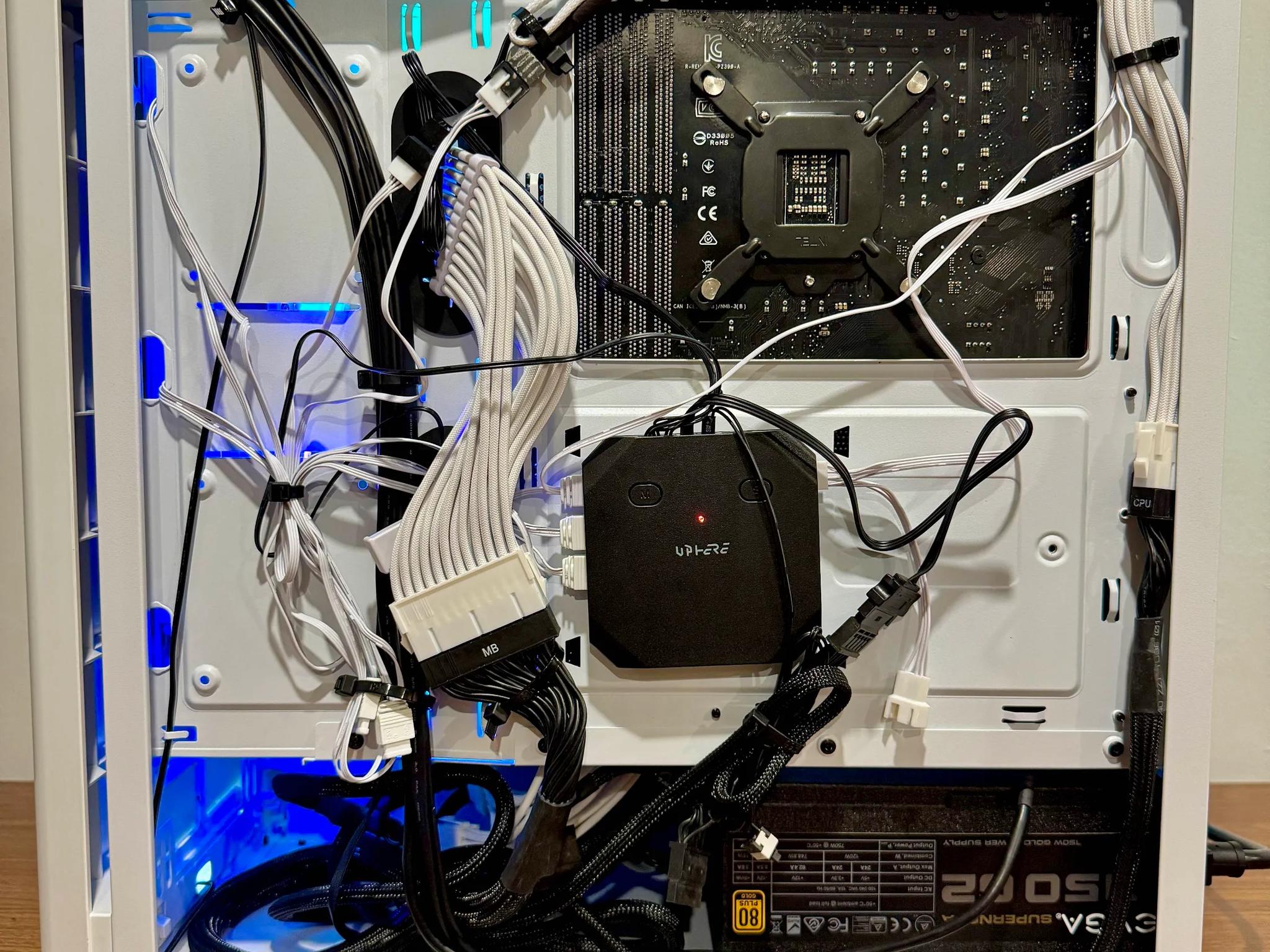 Whiteout Gaming PC ❄️ | i7-9700K + RTX 3060Ti | Fast, Stylish, Battle-Ready