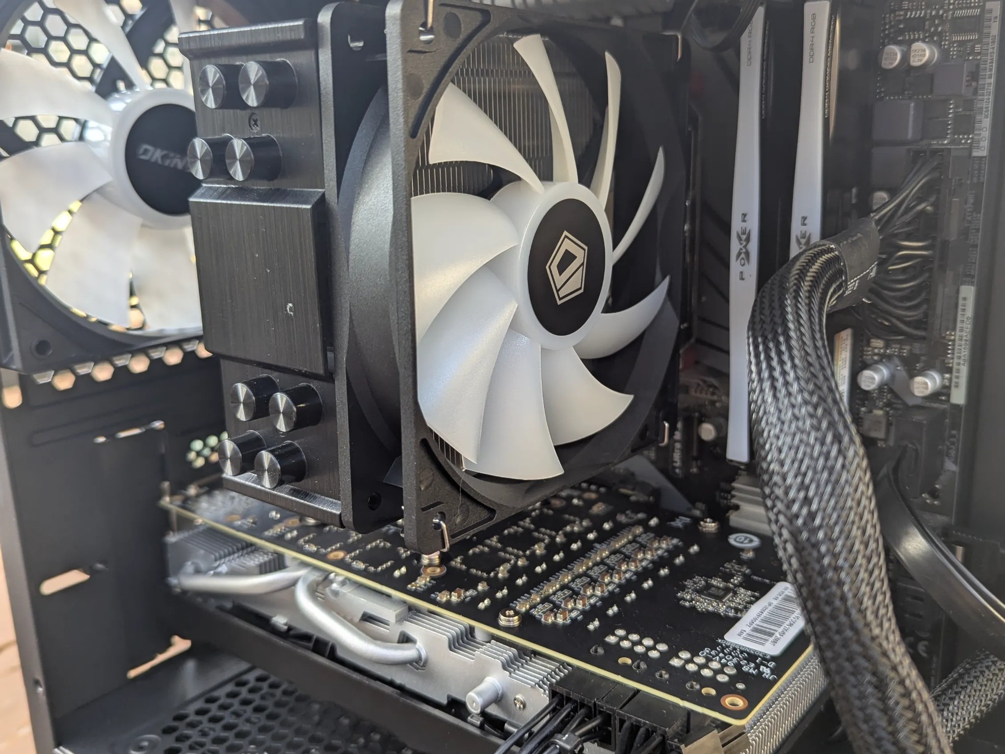 RGB Gaming PC Great for 1080p | Ryzen 5 3600, RX 5700 XT, 16gb 3200MHz RAM |