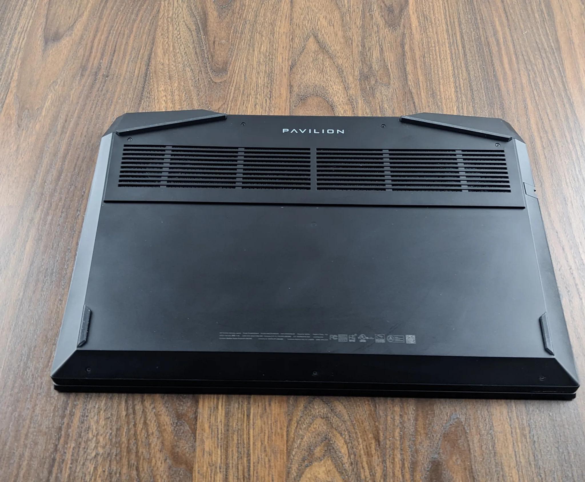 HP Pavilion Gaming GTX 1650, i5-9300H, 12GB DDR4, 256GB NVMe, 1TB HDD