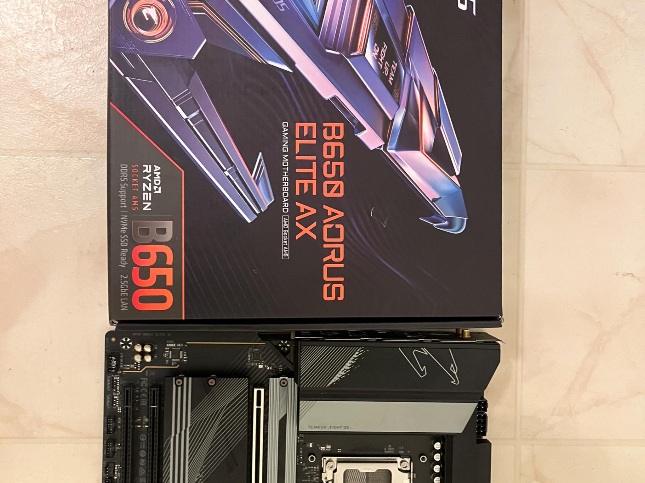 GIGABYTE B650 AORUS ELITE AX ATX AM5 (DDR5, PCIe 5.0)