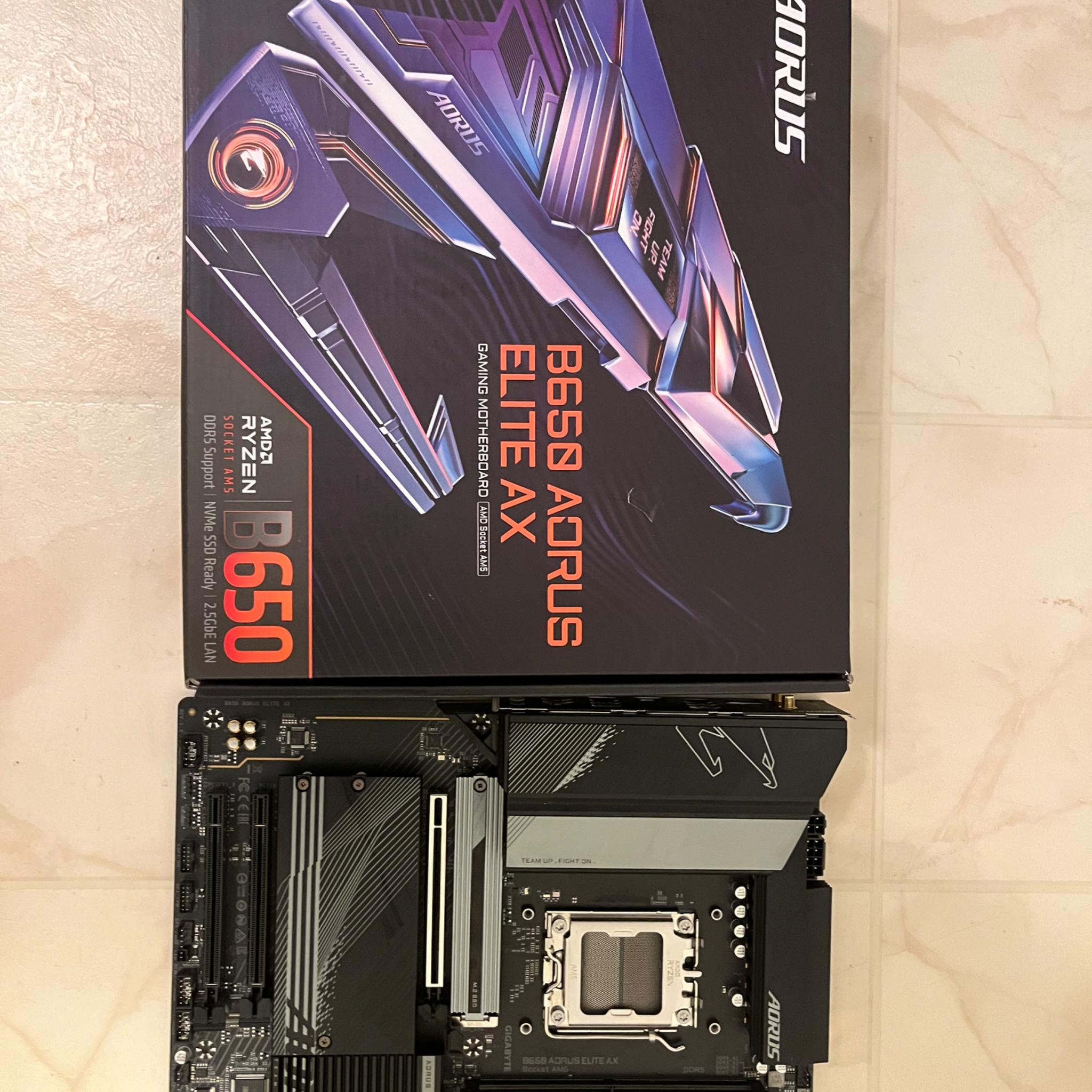 GIGABYTE B650 AORUS ELITE AX ATX AM5 (DDR5, PCIe 5.0)