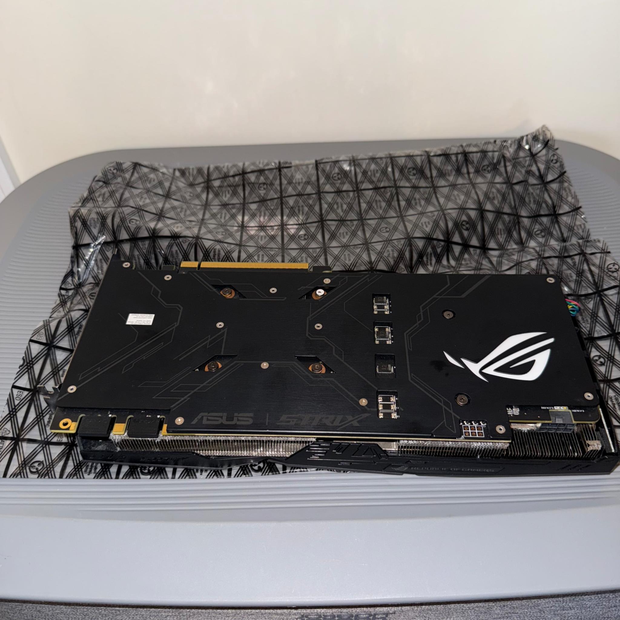 Asus ROG GTX 1070 8gb