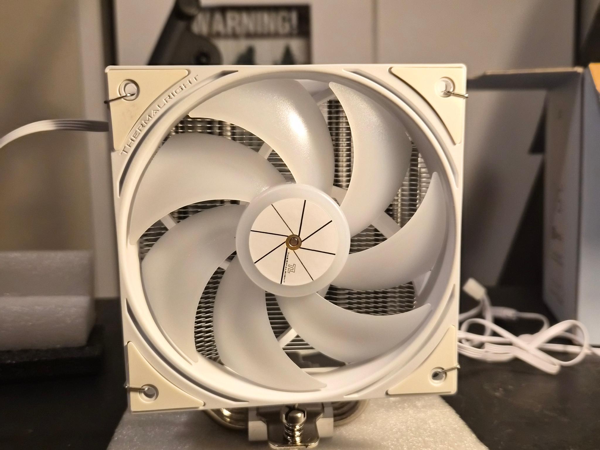 I5-9600k + 1650 super + ASUS B360 matx + 16gb ram + Case