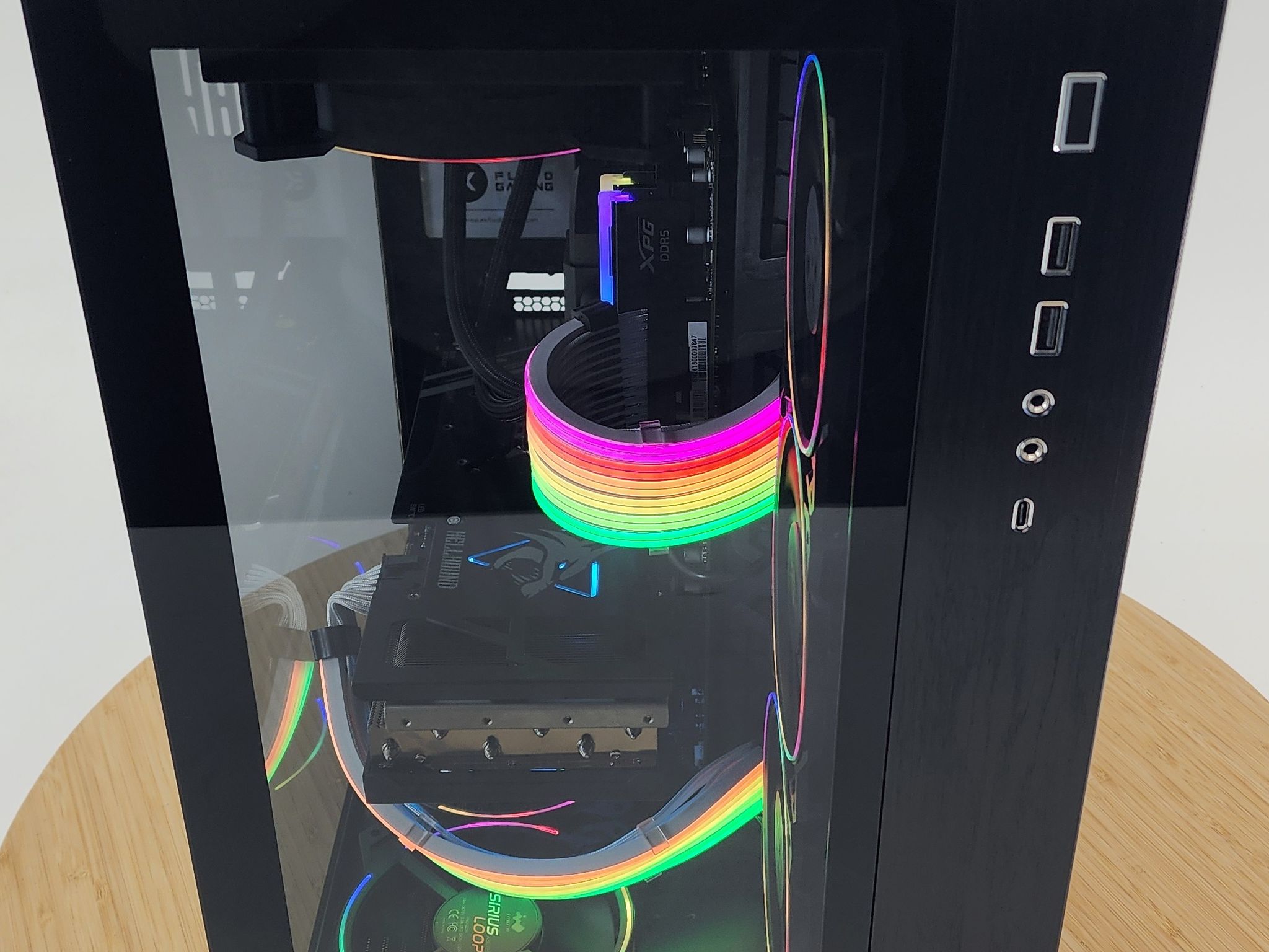Gaming PC Ryzen 9 7950X 32GB RAM 1TB SSD RX 7900 XTX 24GB Windows 11 Computer