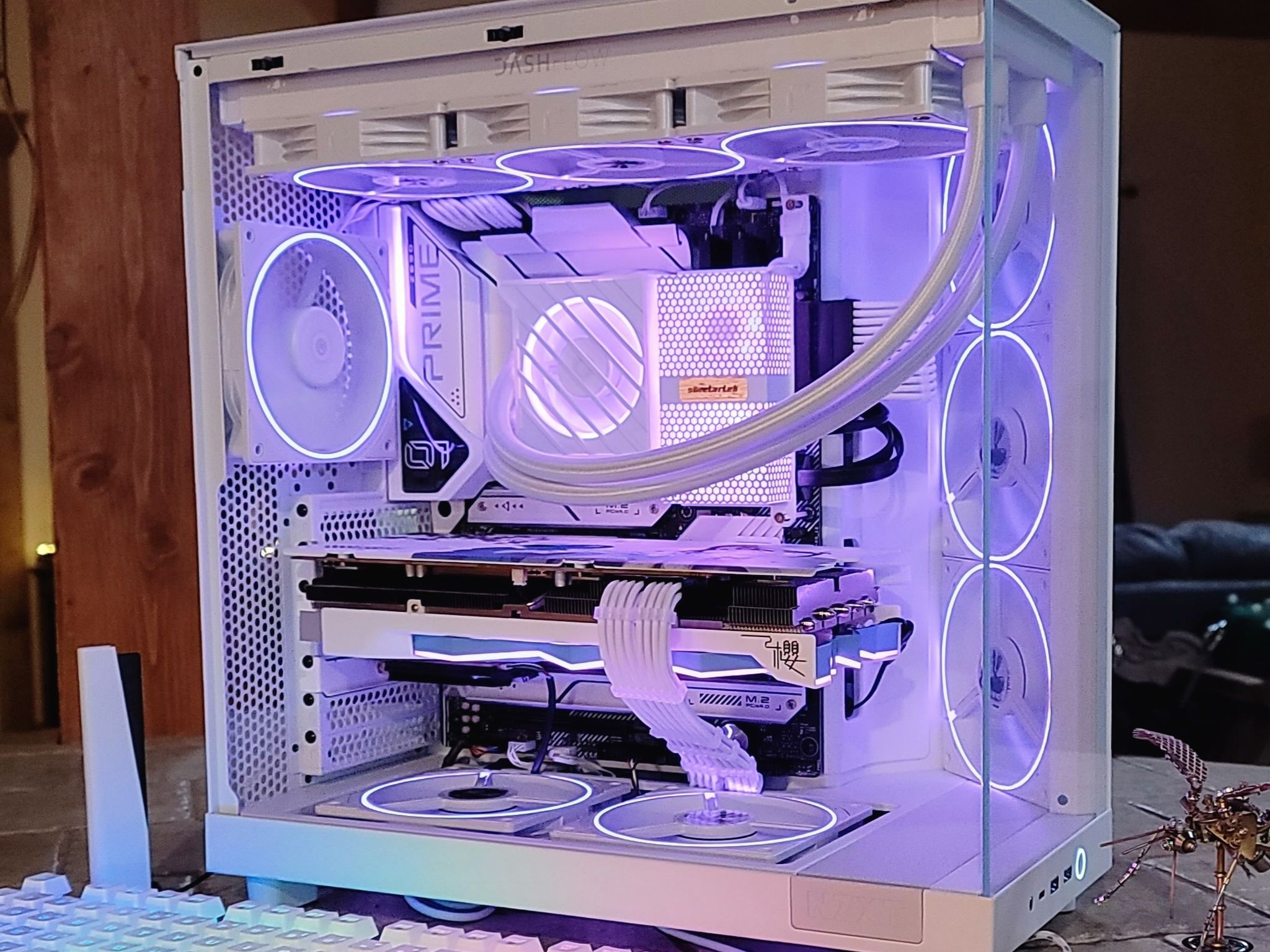 Sakura!  i7 12700k, Yeston RX 6800XT, 32Gb DDR5, 360 AIO, WiFi/BT/Ethernet, Z690