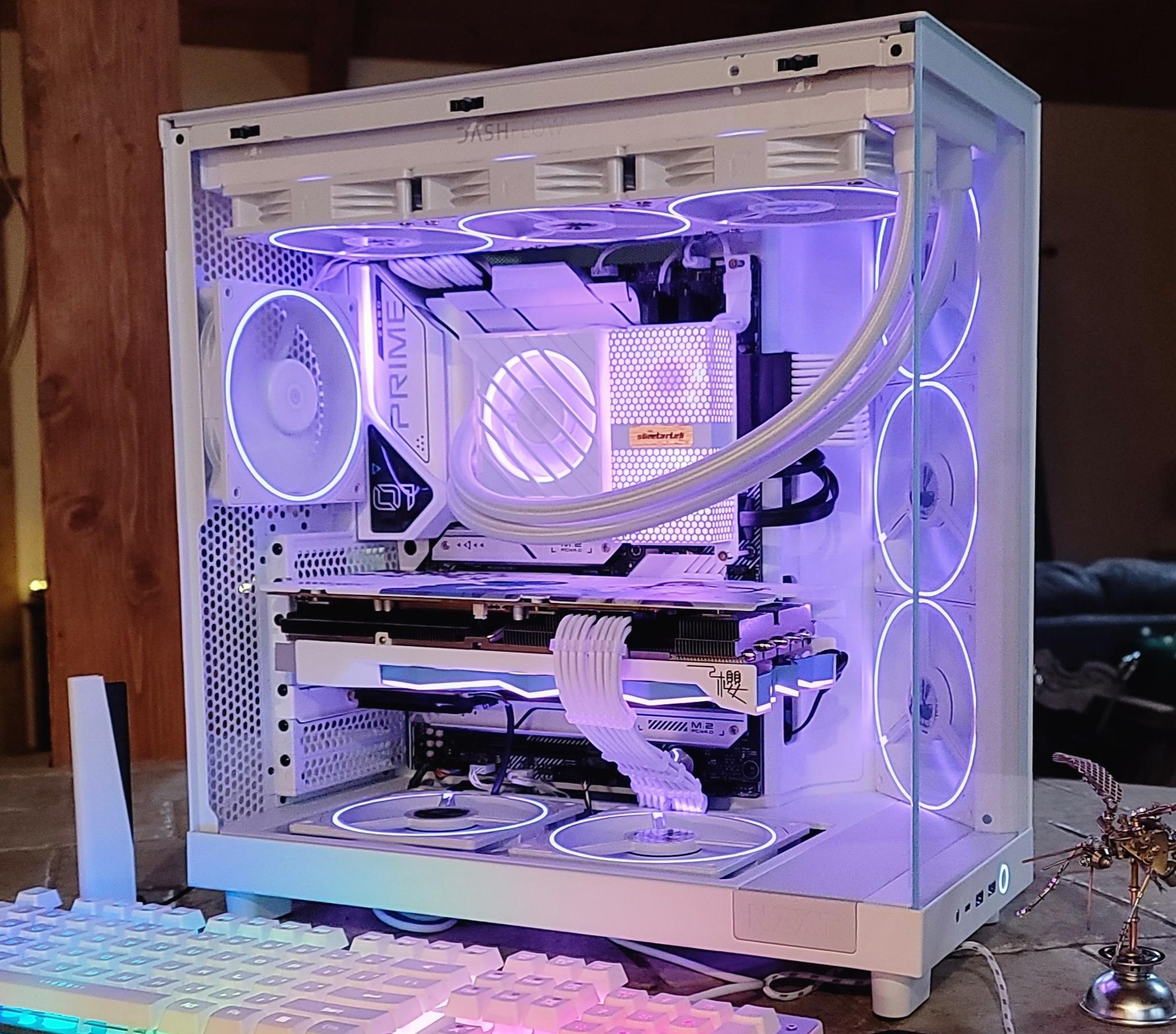Sakura!  i7 12700k, Yeston RX 6800XT, 32Gb DDR5, 360 AIO, WiFi/BT/Ethernet, Z690