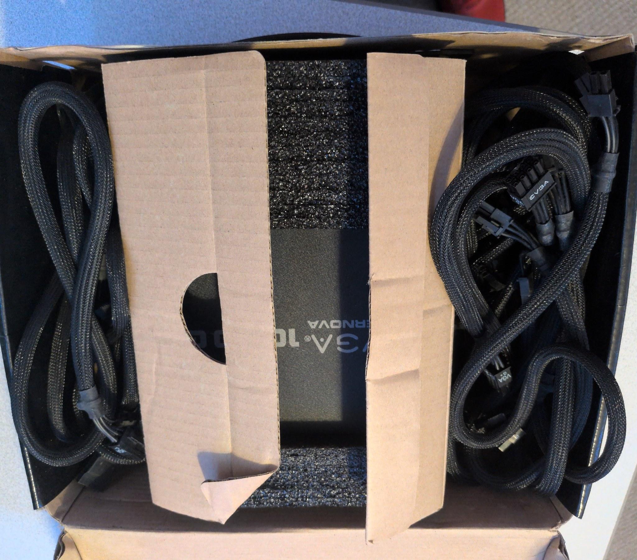 EVGA SuperNOVA 1000 G+ 1000W Gold Modular PSU Box Cables