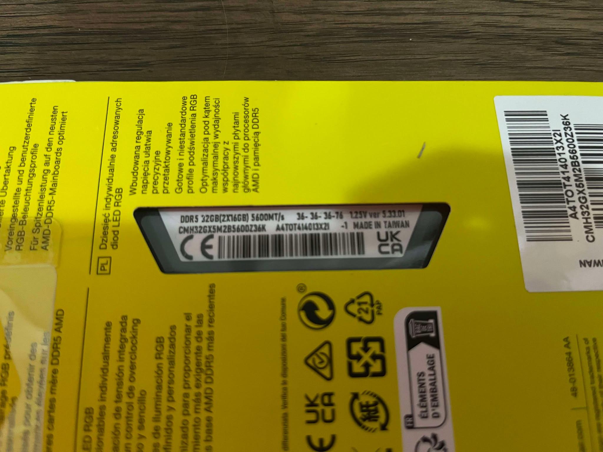 VENGEANCE RGB 32GB (2x16GB) DDR5 DRAM 5600MT/s CL36