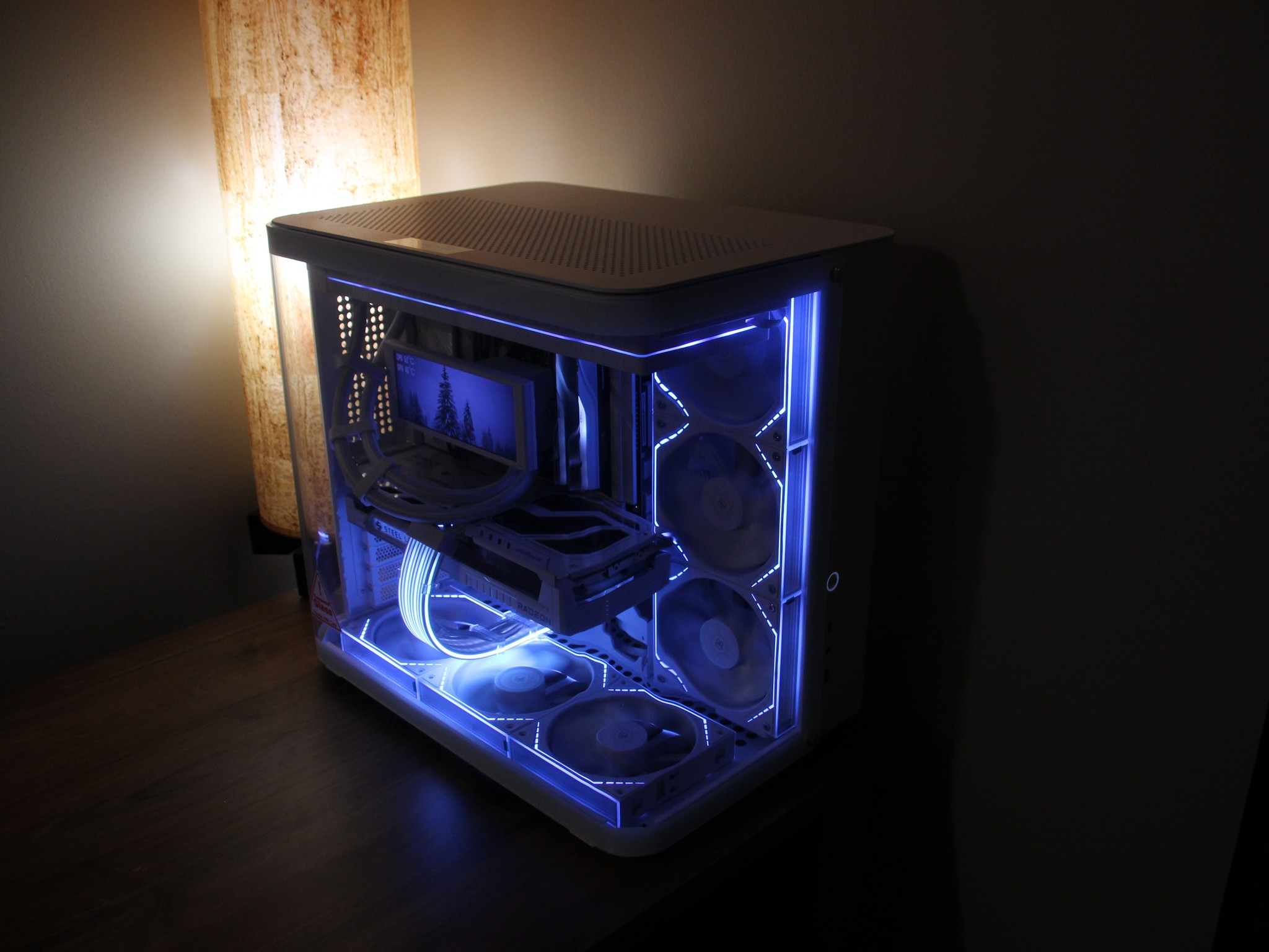 Whiteout Project Zero | 9060xt 16GB | 7600x3D | 32GB DDR5